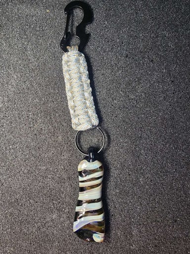 Preview pic of Key chain with glass attachment