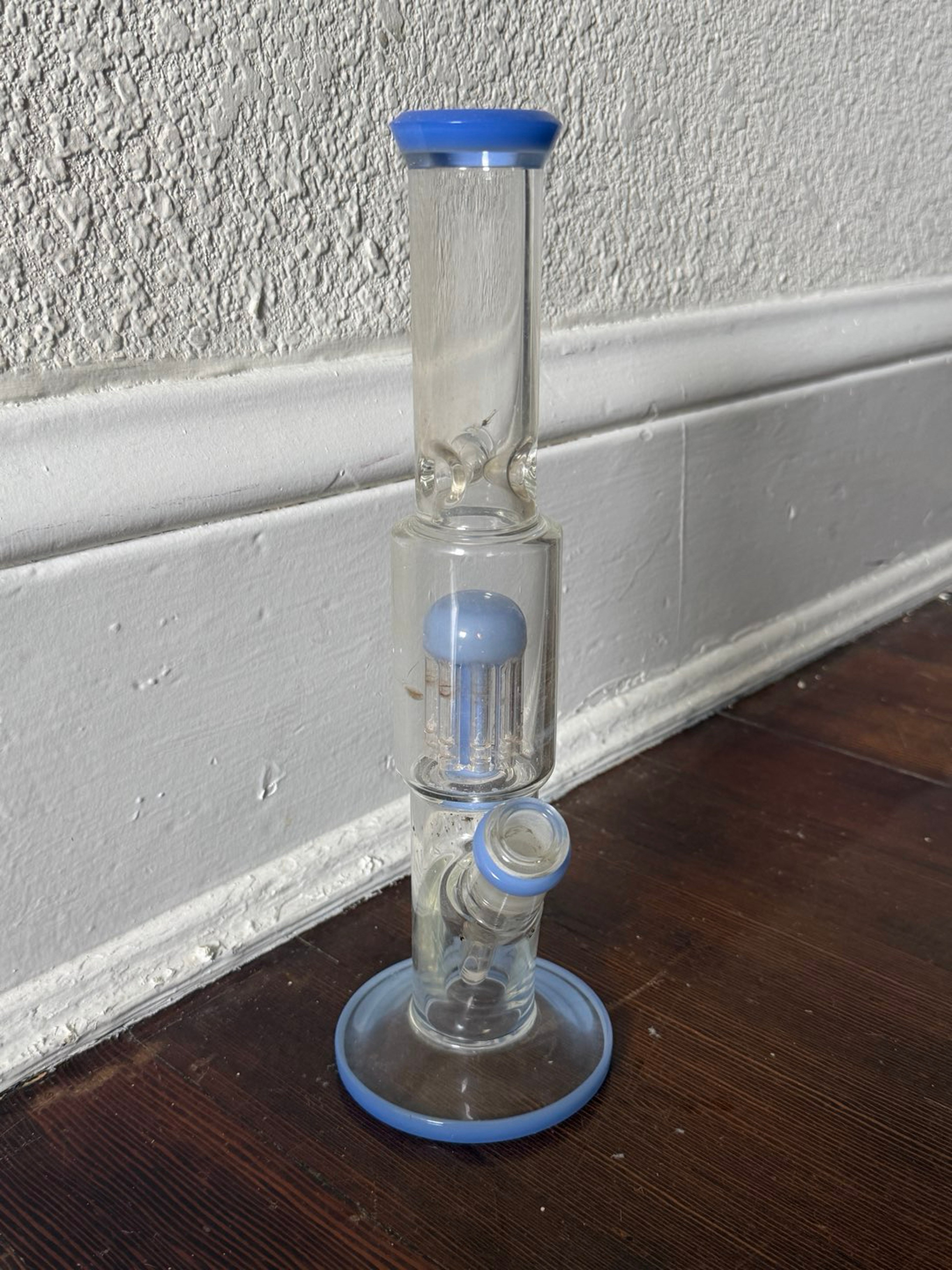 Preview pic of Standard Bong