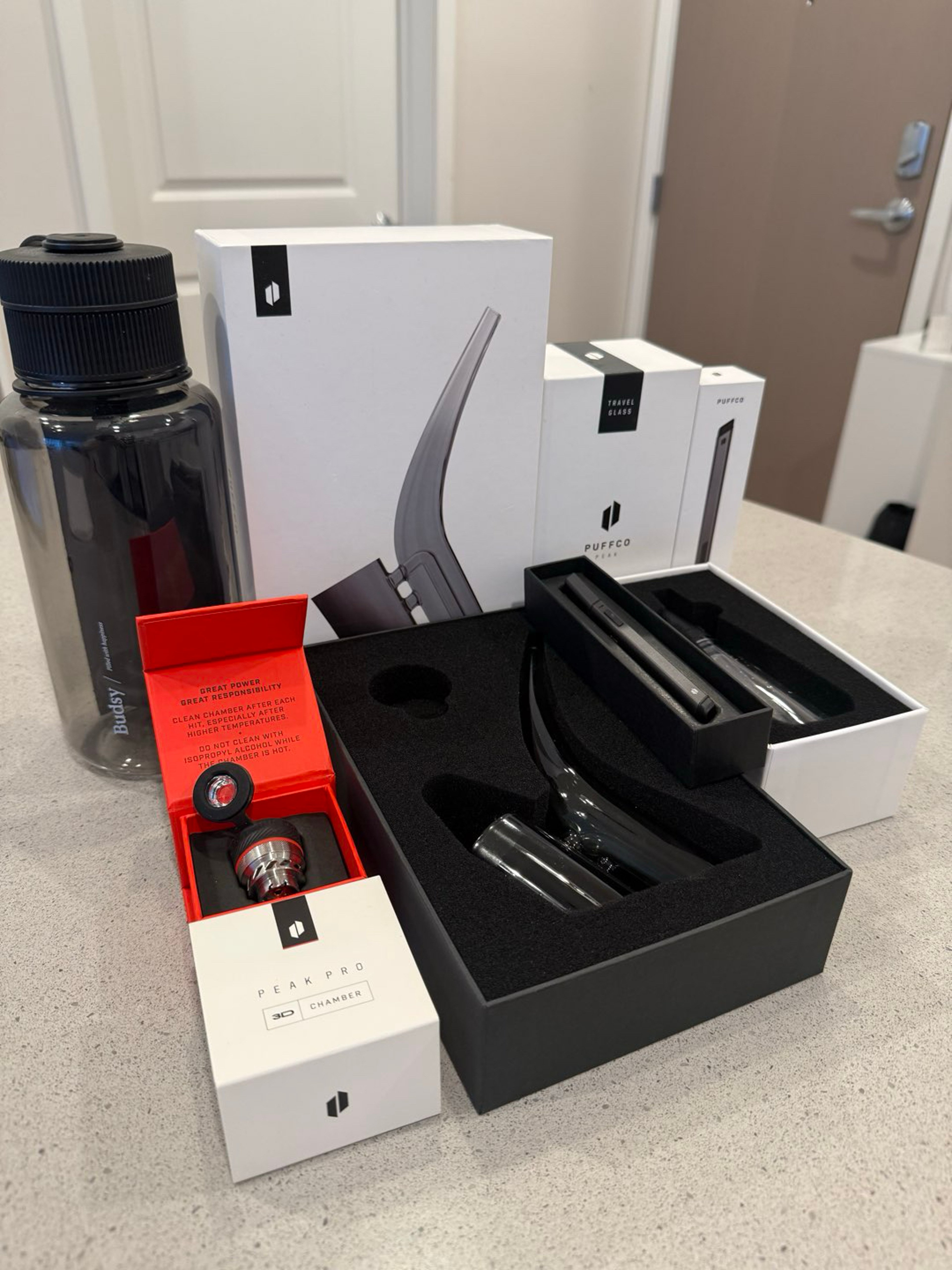 Puffco essentials/bundle deal image 0