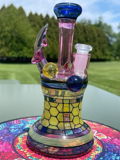 Preview pic of Windstar Stained Glass Mini Rig