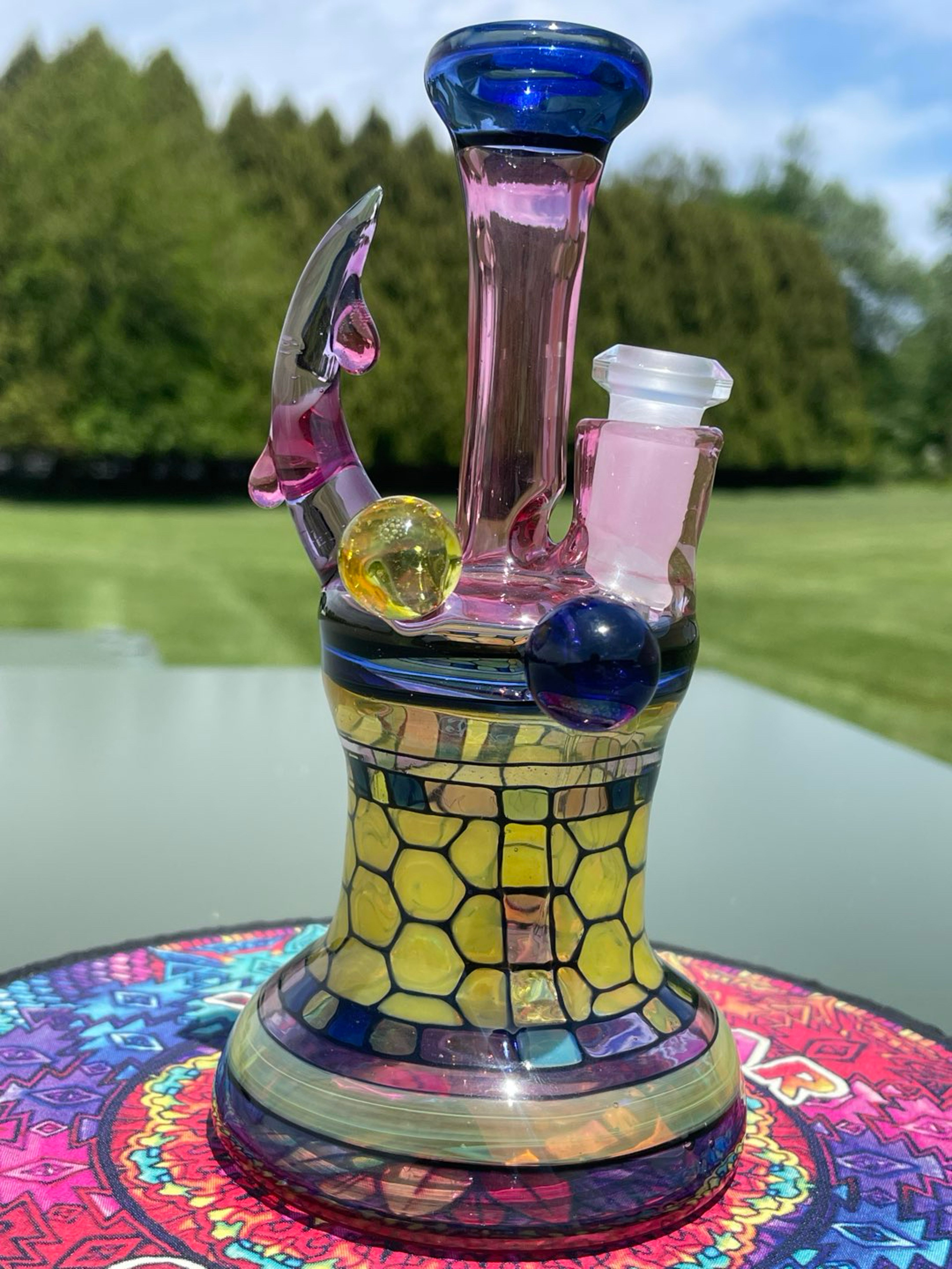 Preview pic of Windstar Stained Glass Mini Rig