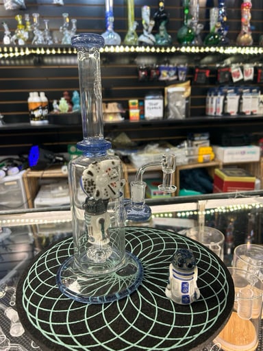 Preview pic of MGW Star Wars Rig w/ R2D2 Carb Cap