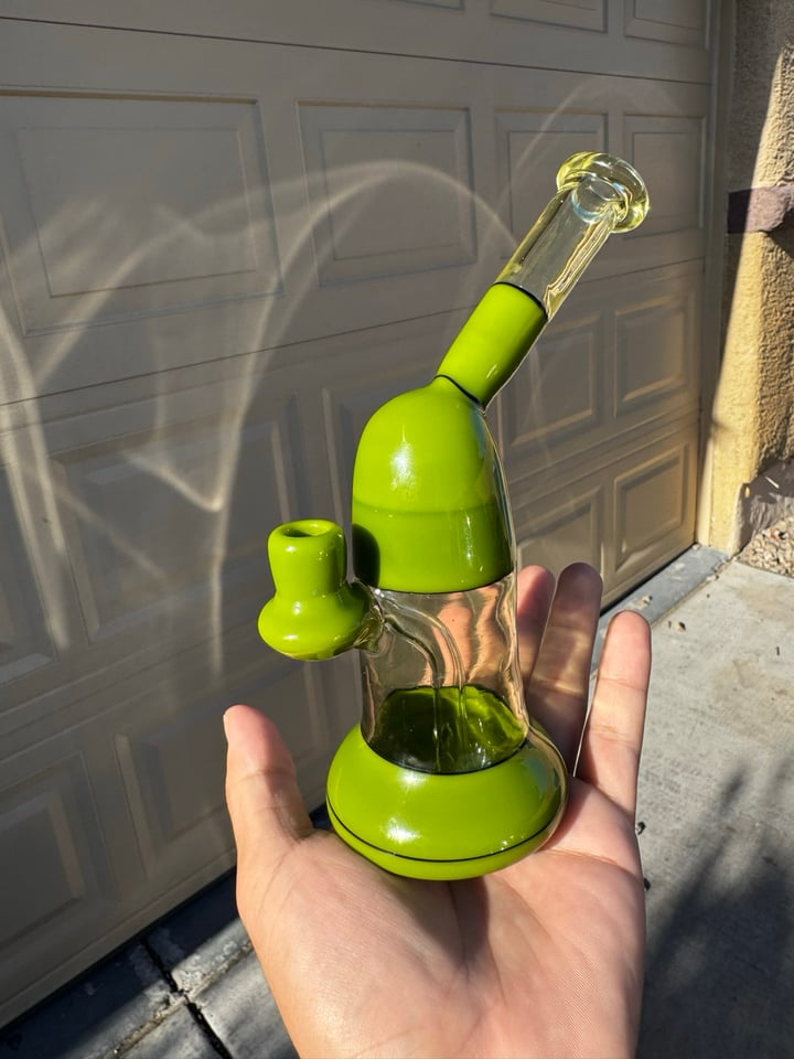 Timber/Serum Sprout Glass Rig | Shop Heady Rigs on GlassPass