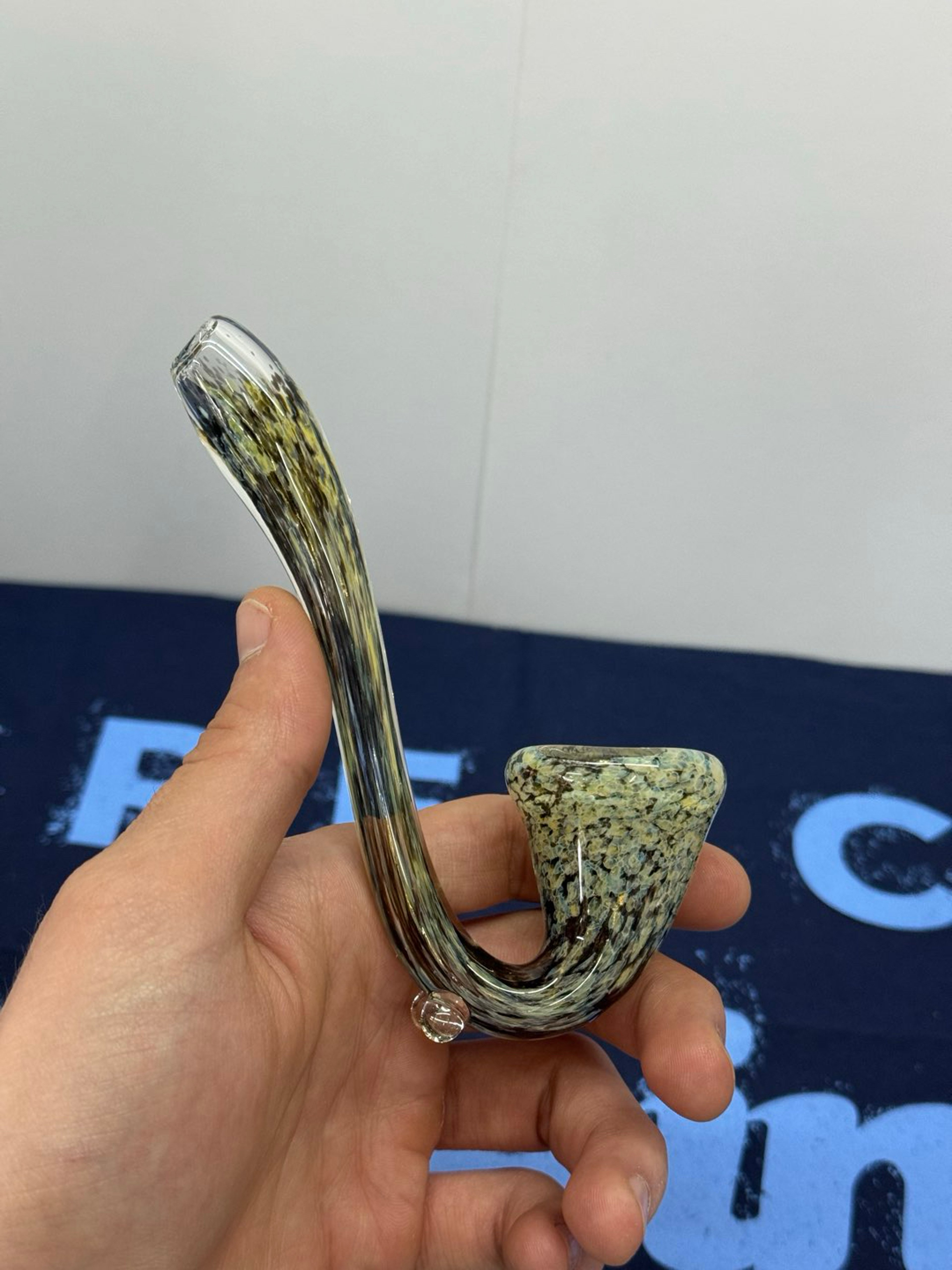 Preview pic of Areheart Glass Frit Sherlock
