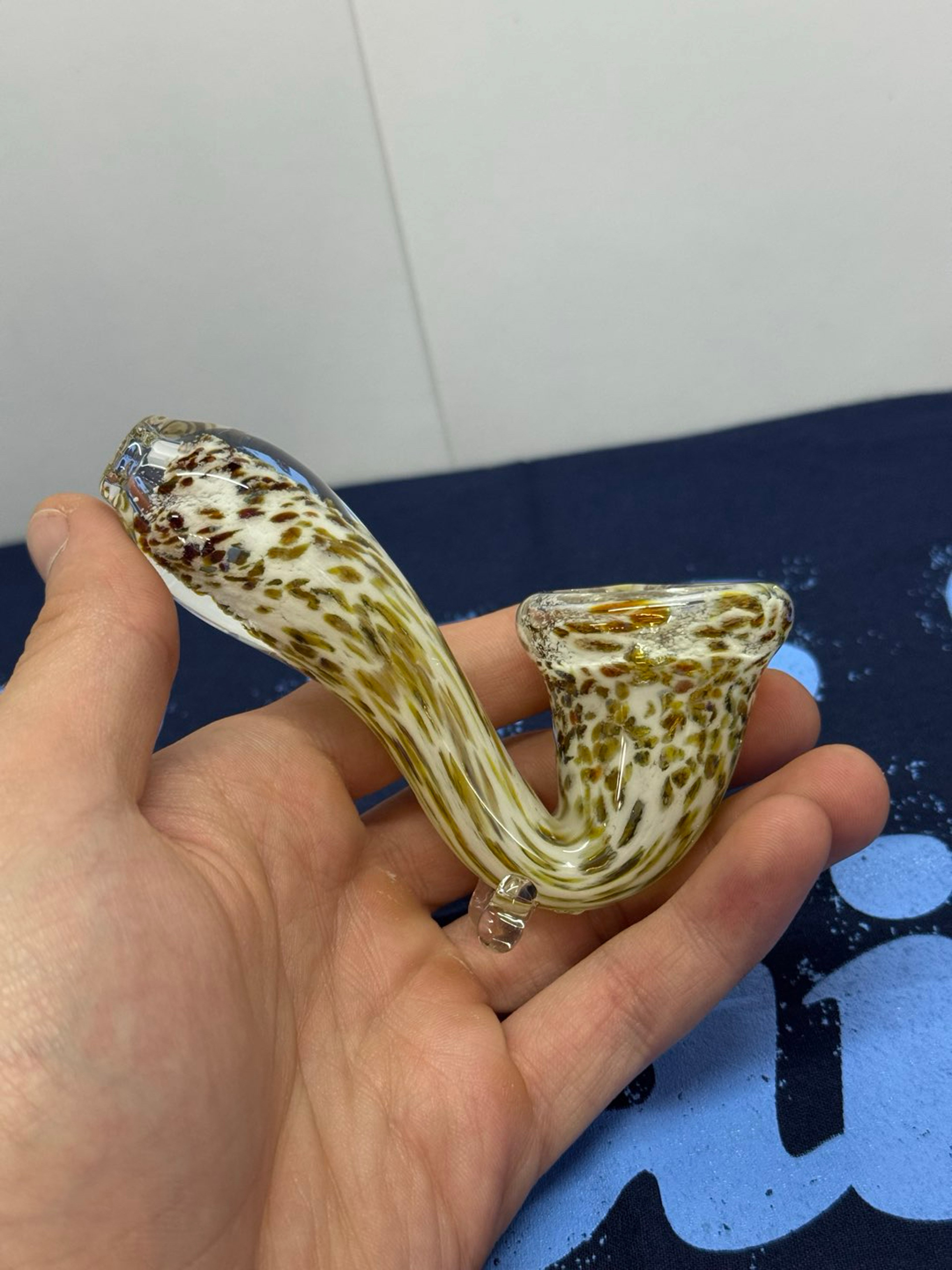 Preview pic of Areheart glass frit Sherlock