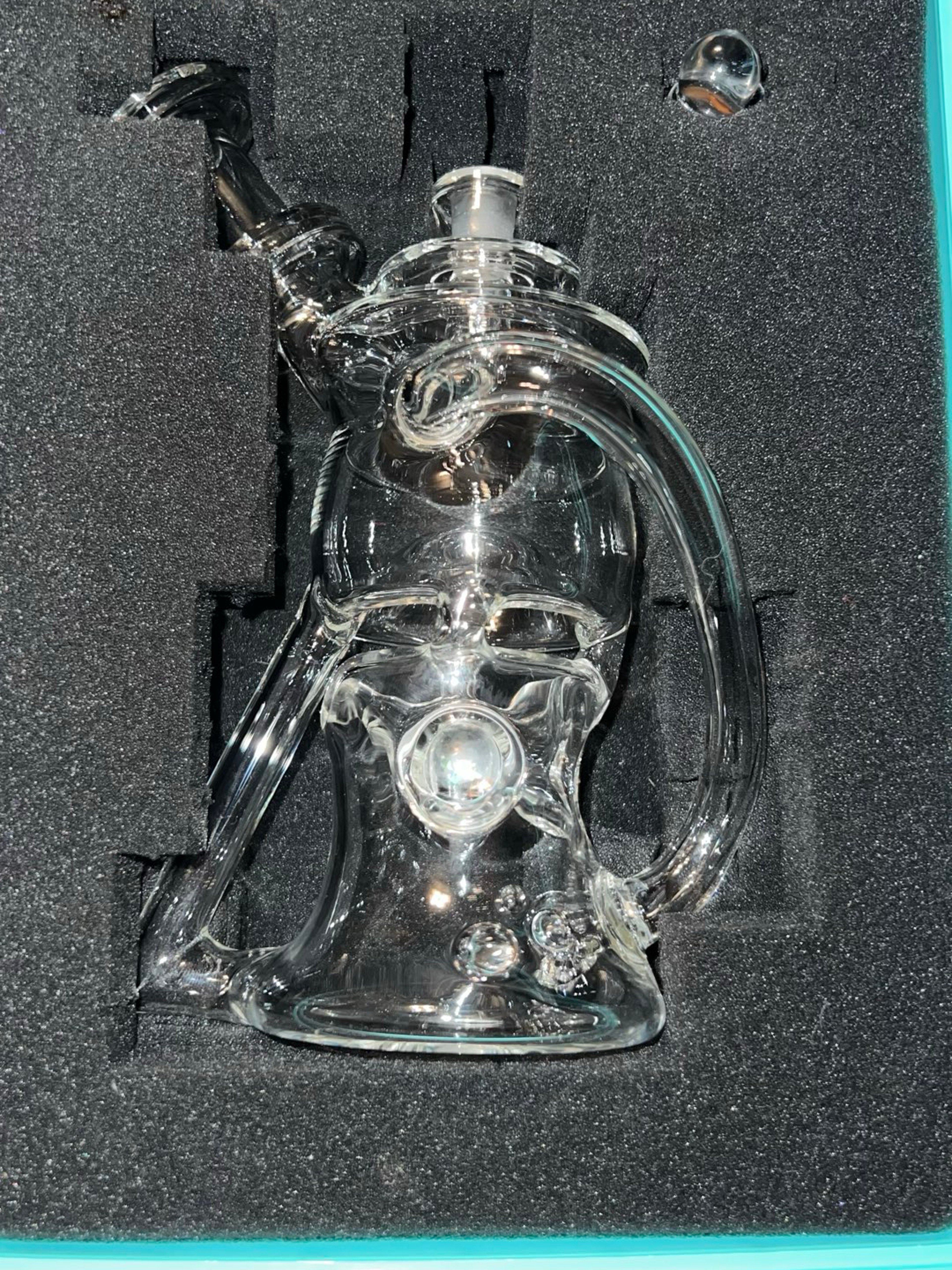 Preview pic of Avery York X Ferri Glass