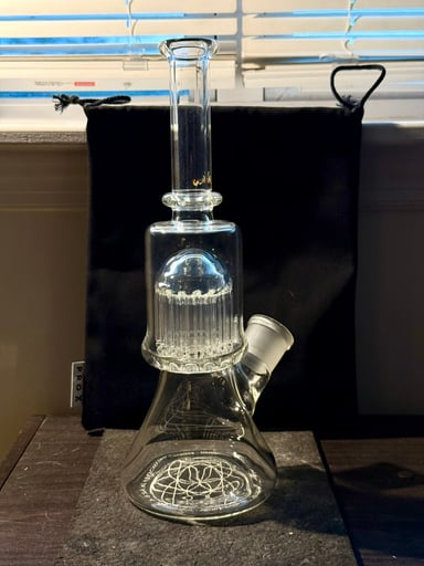 Preview pic of Leisure 15 arm tree Mini Beaker (28mm joint)
