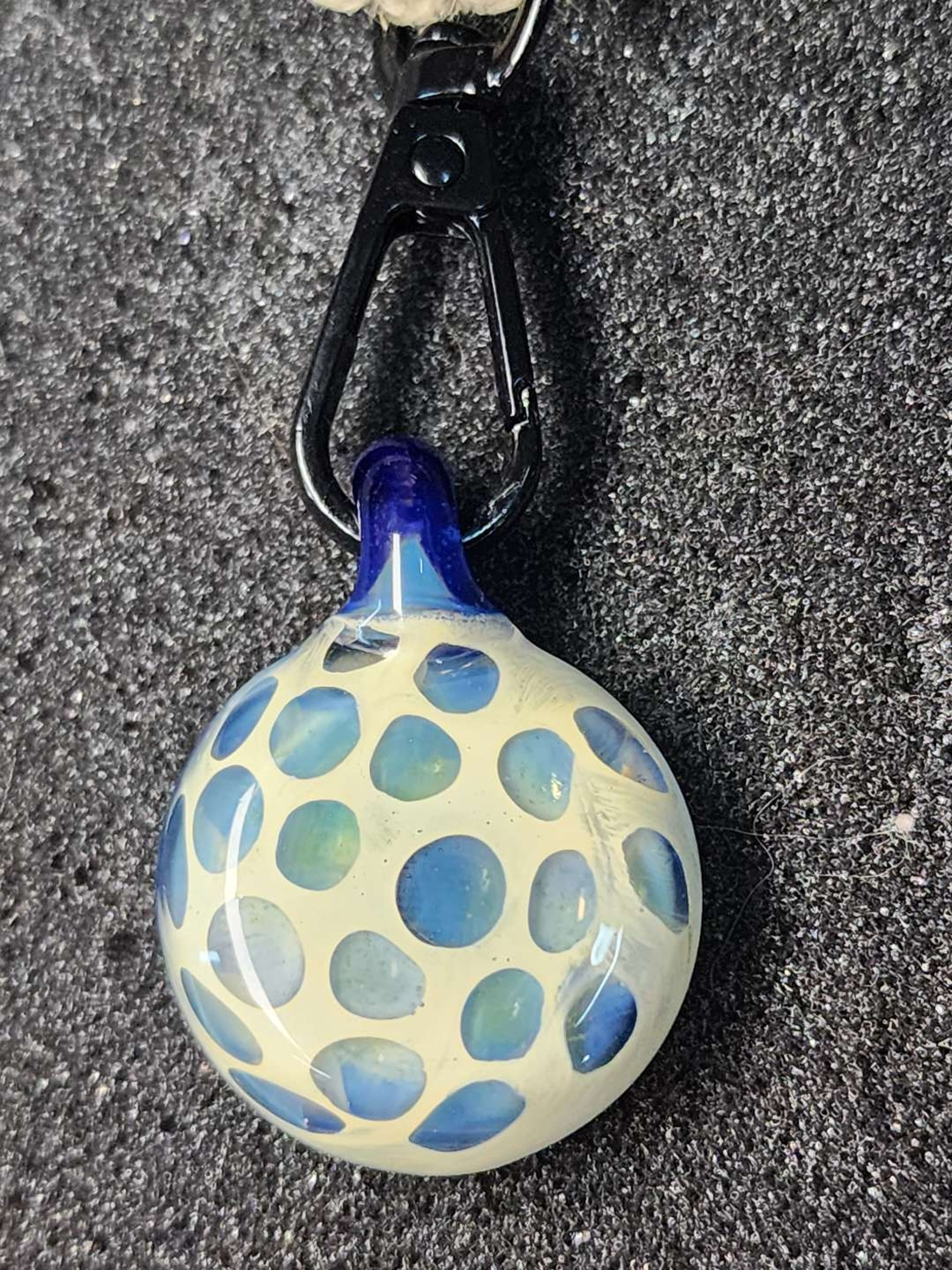 Preview pic of Silver odeta pendy