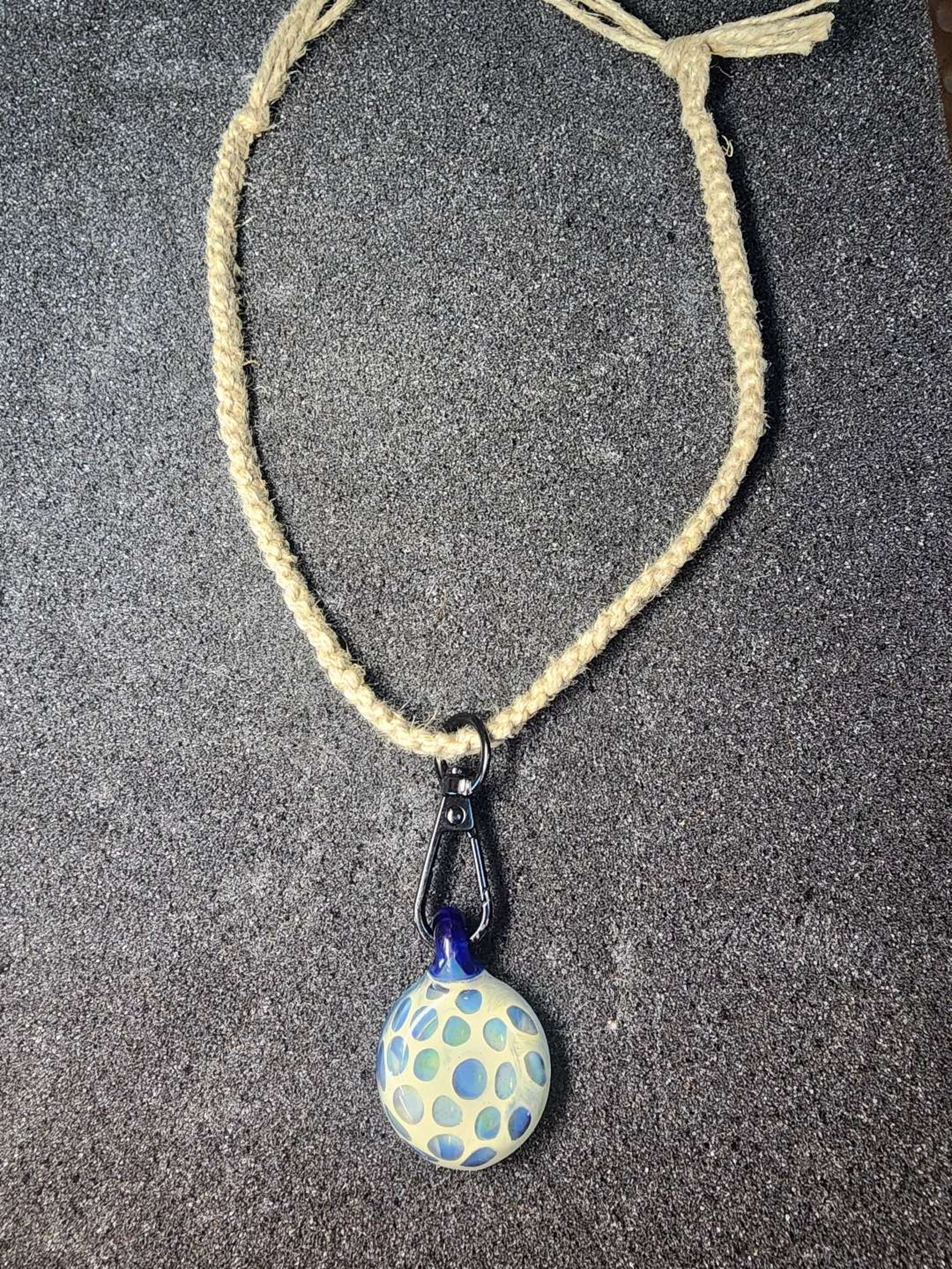 Silver odeta pendy image 0