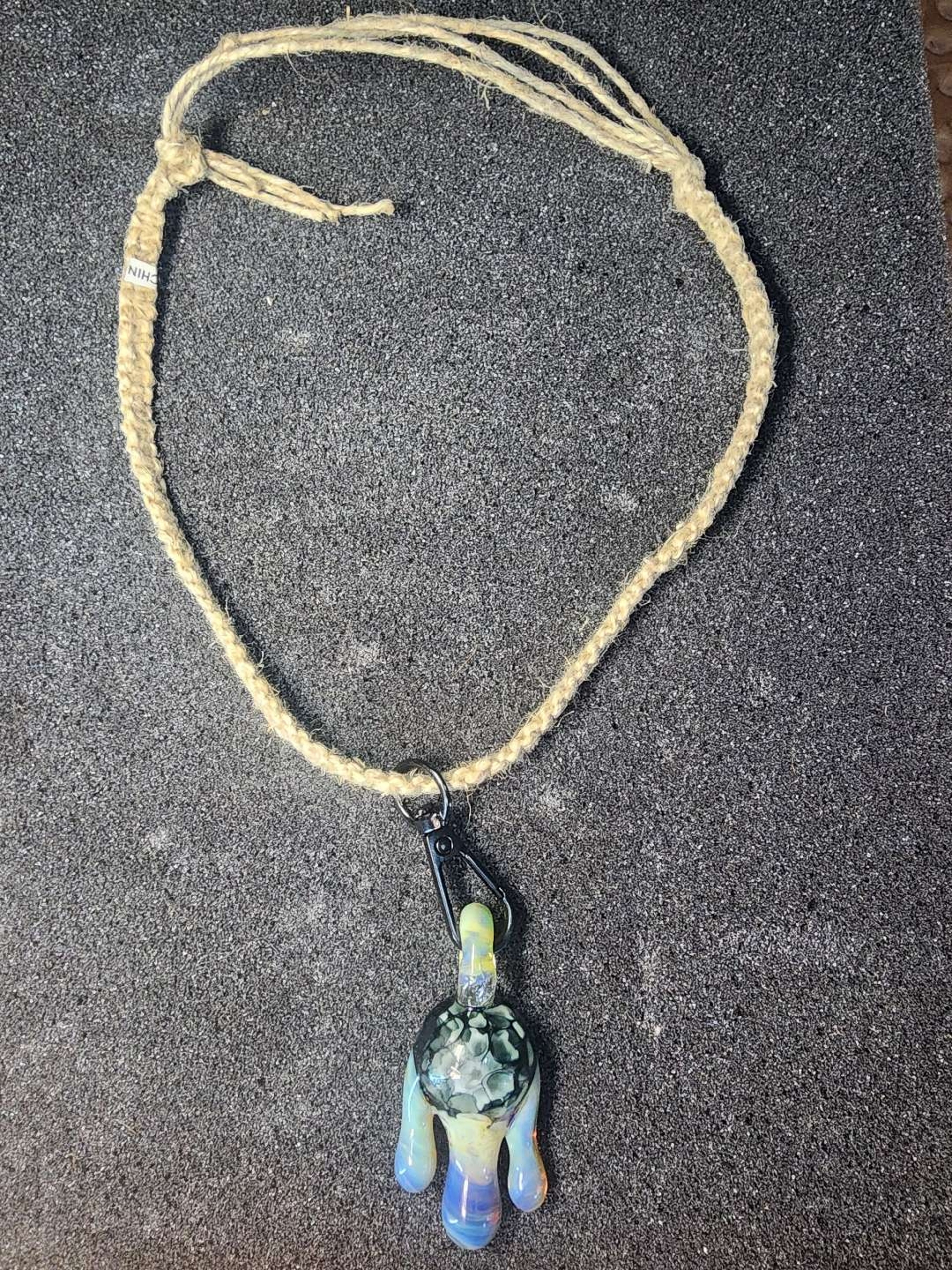 Preview pic of Honey comb drop.pendy