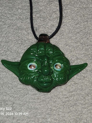 Preview pic of Yoda pendant