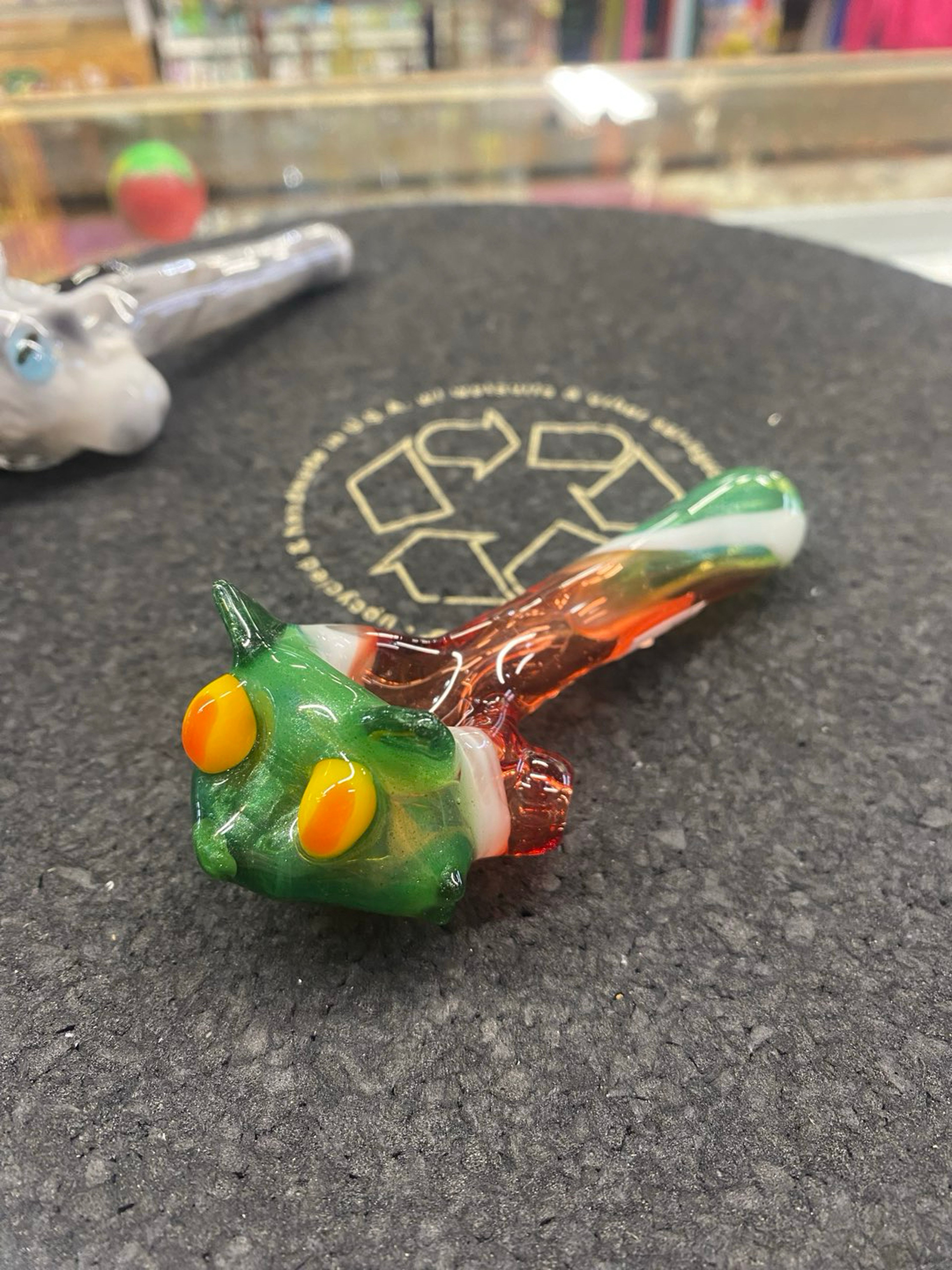 Preview pic of Freeways Glass Art Grinch Christmas Cat Spoon