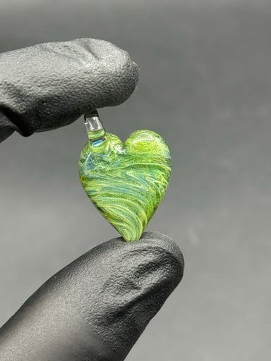 Preview pic of Heart pendant