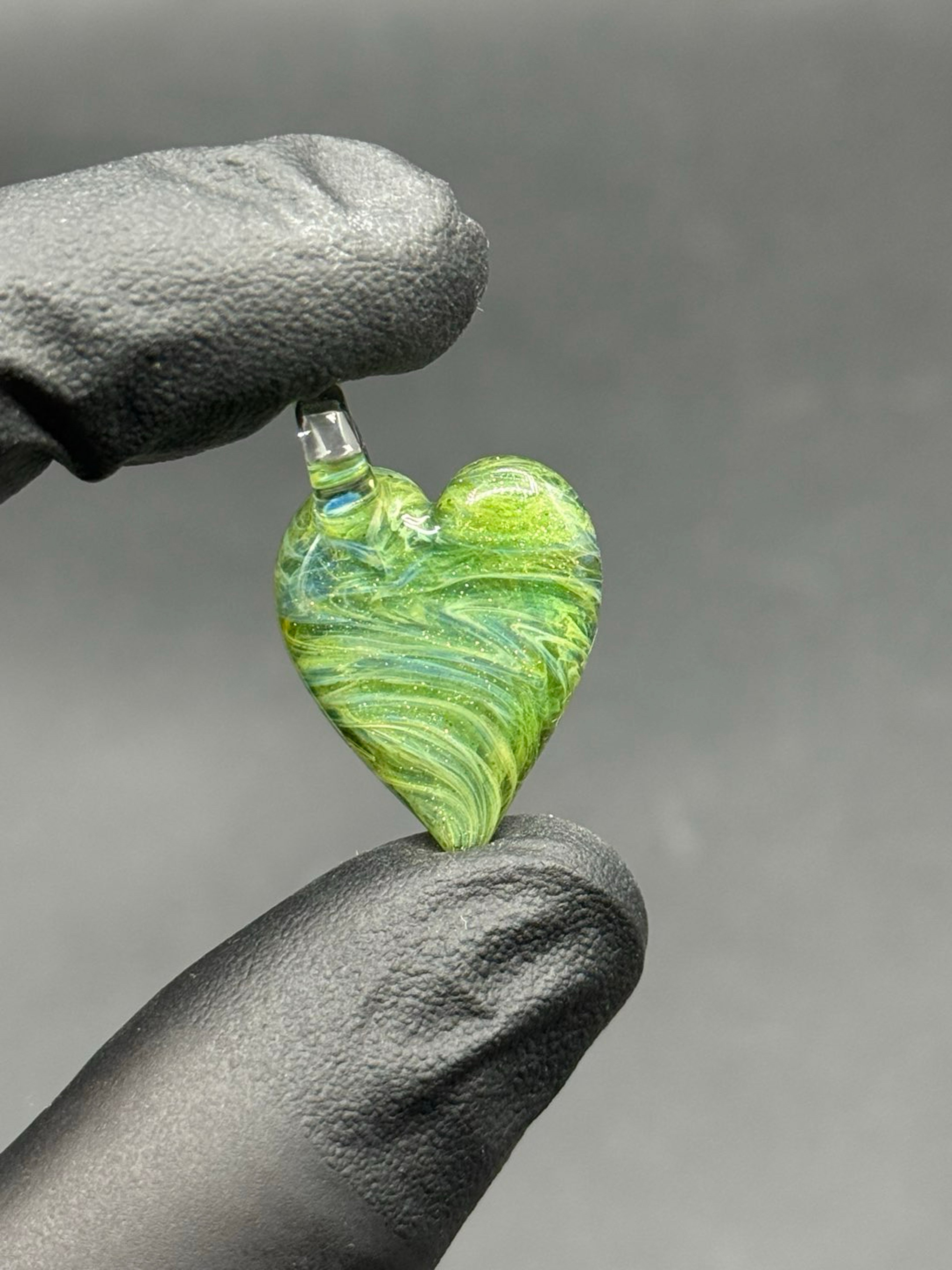 Preview pic of Heart pendant