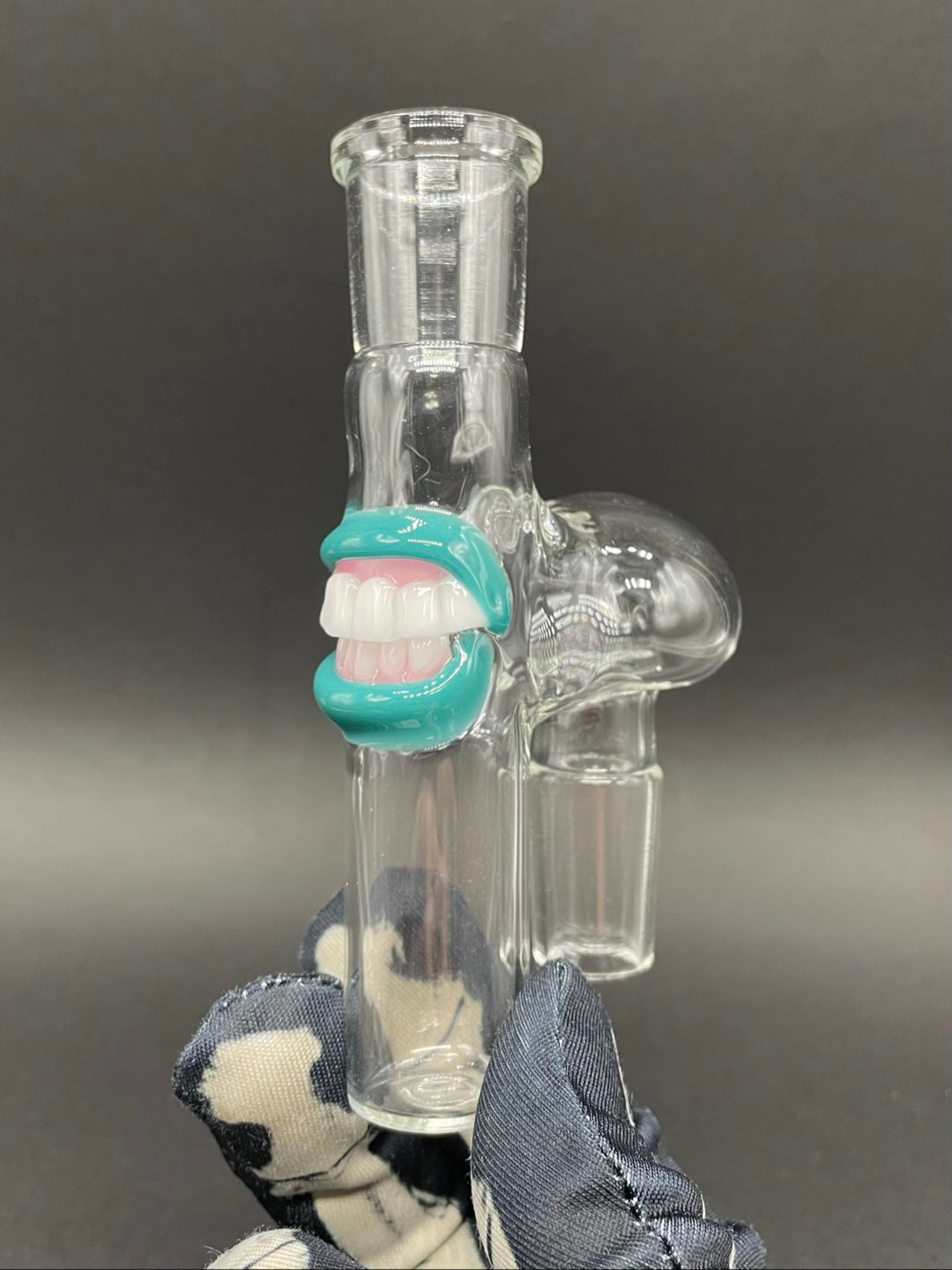 Preview pic of 18mm 90° mouth ash catcher