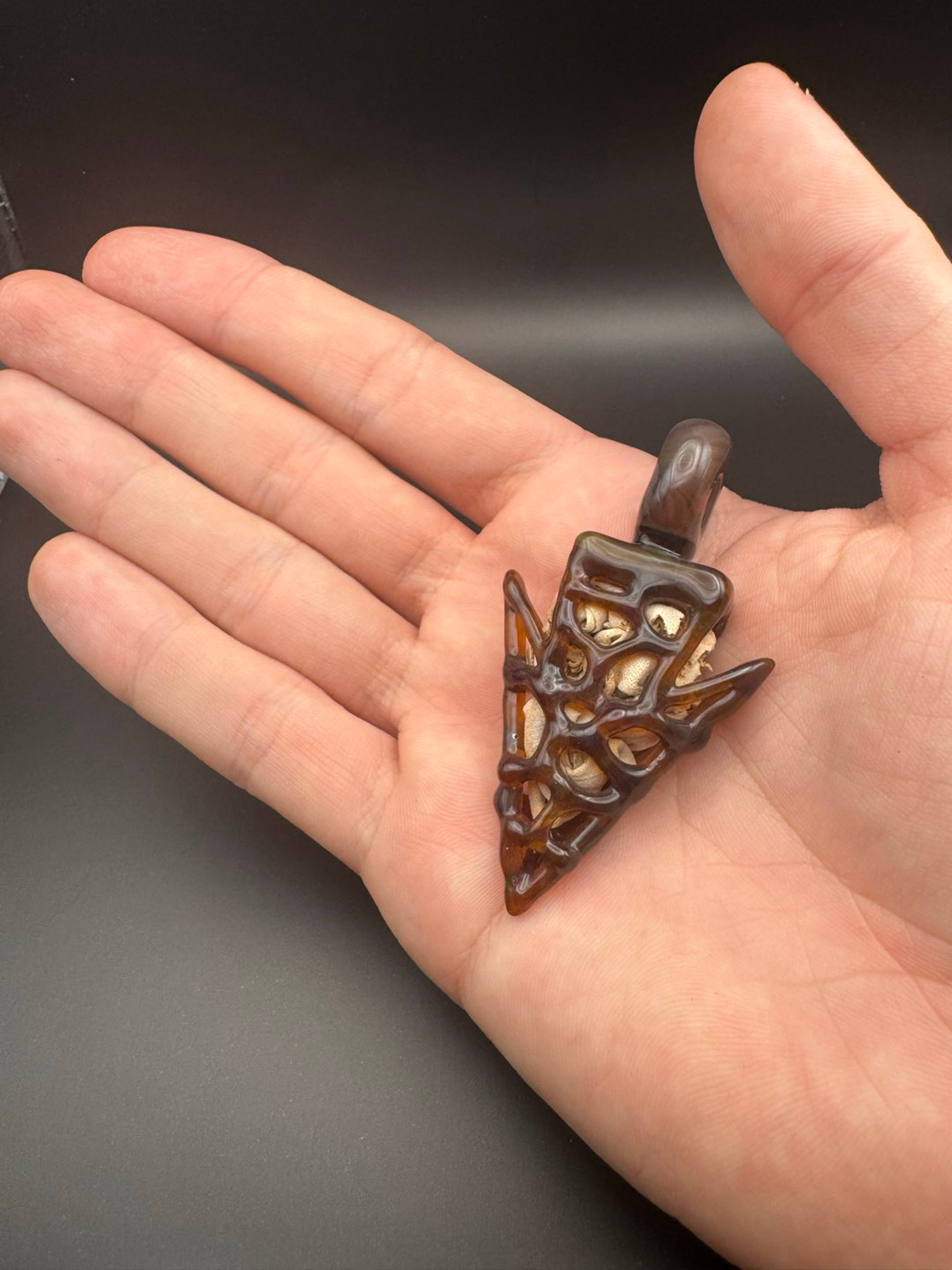 Preview pic of Elks That Run Arrowhead Pendant