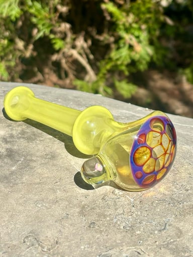 Preview pic of Opal honeycomb pendant