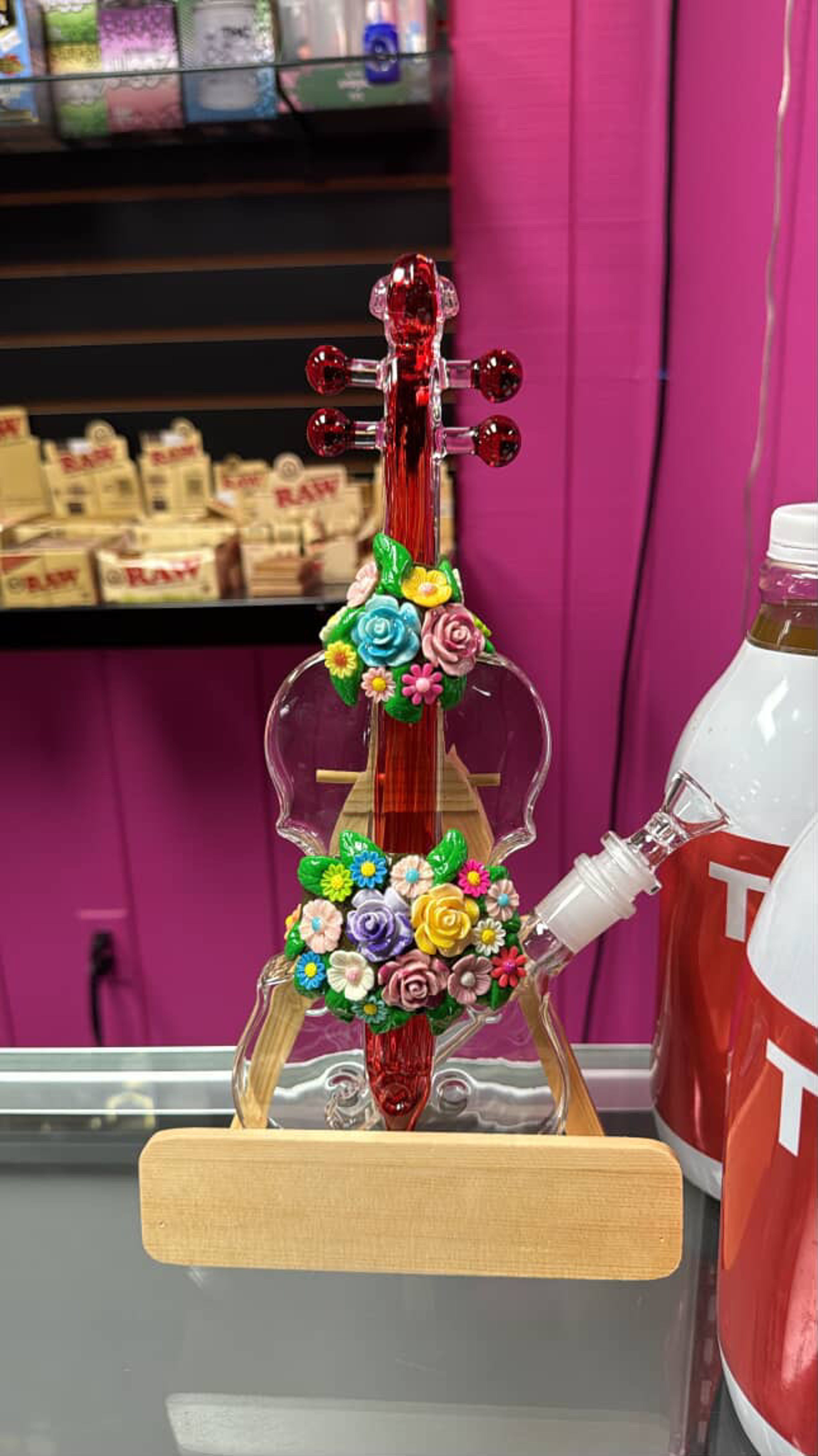 Preview pic of Violin glass piece