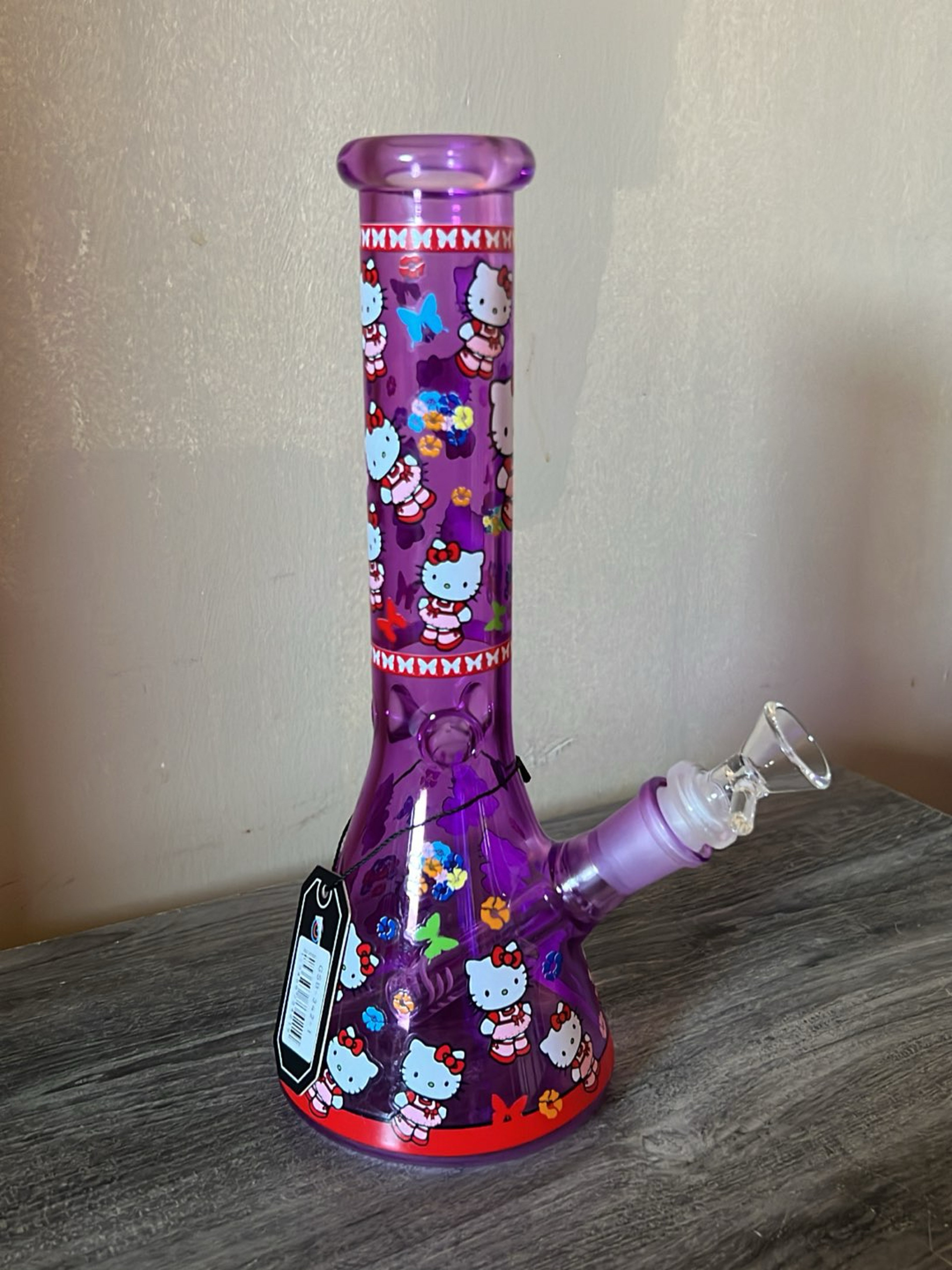 Preview pic of Hello kitty bong
