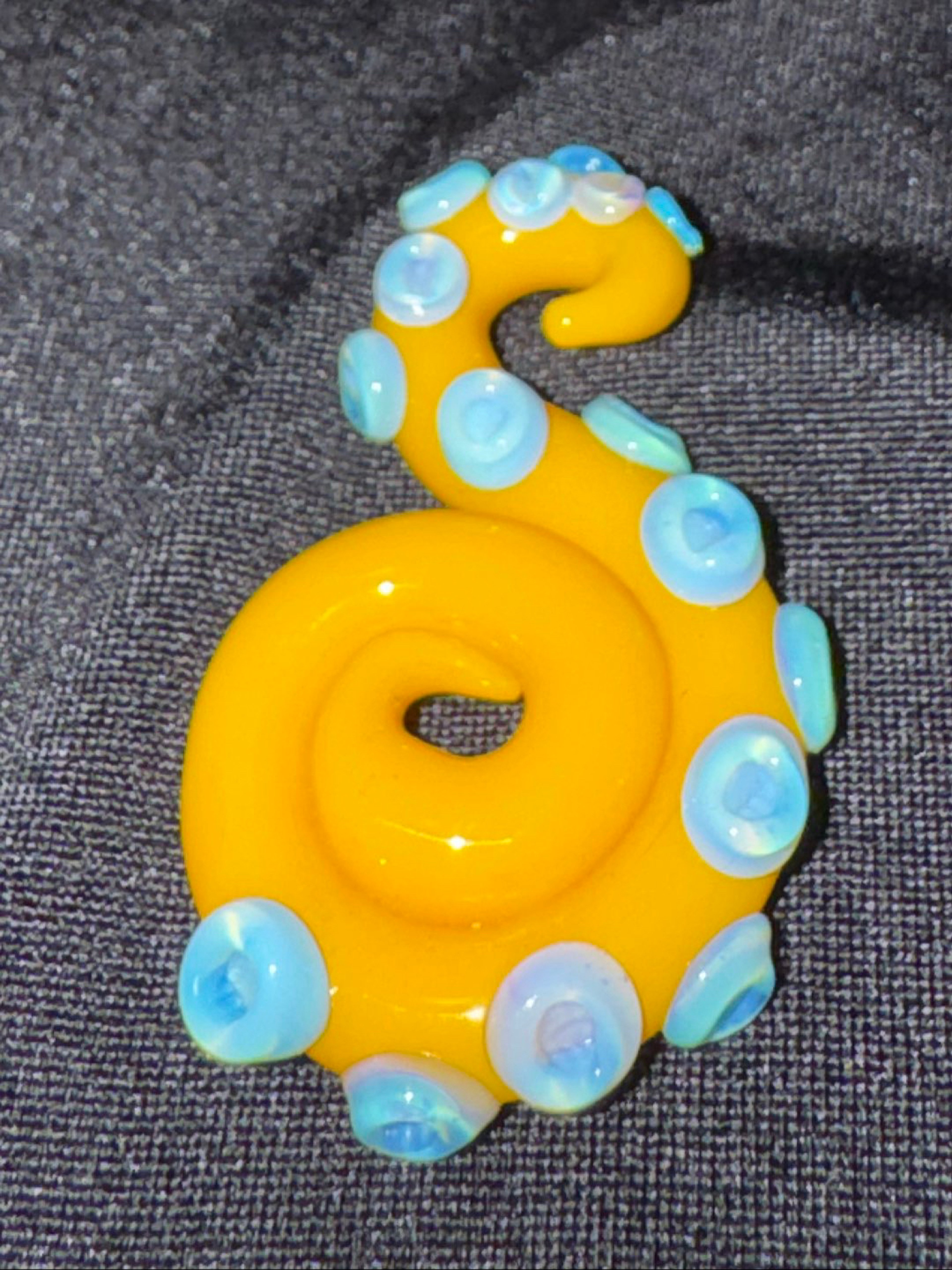 Preview pic of FREE SHIPPING || Wicked Tentacle pendant