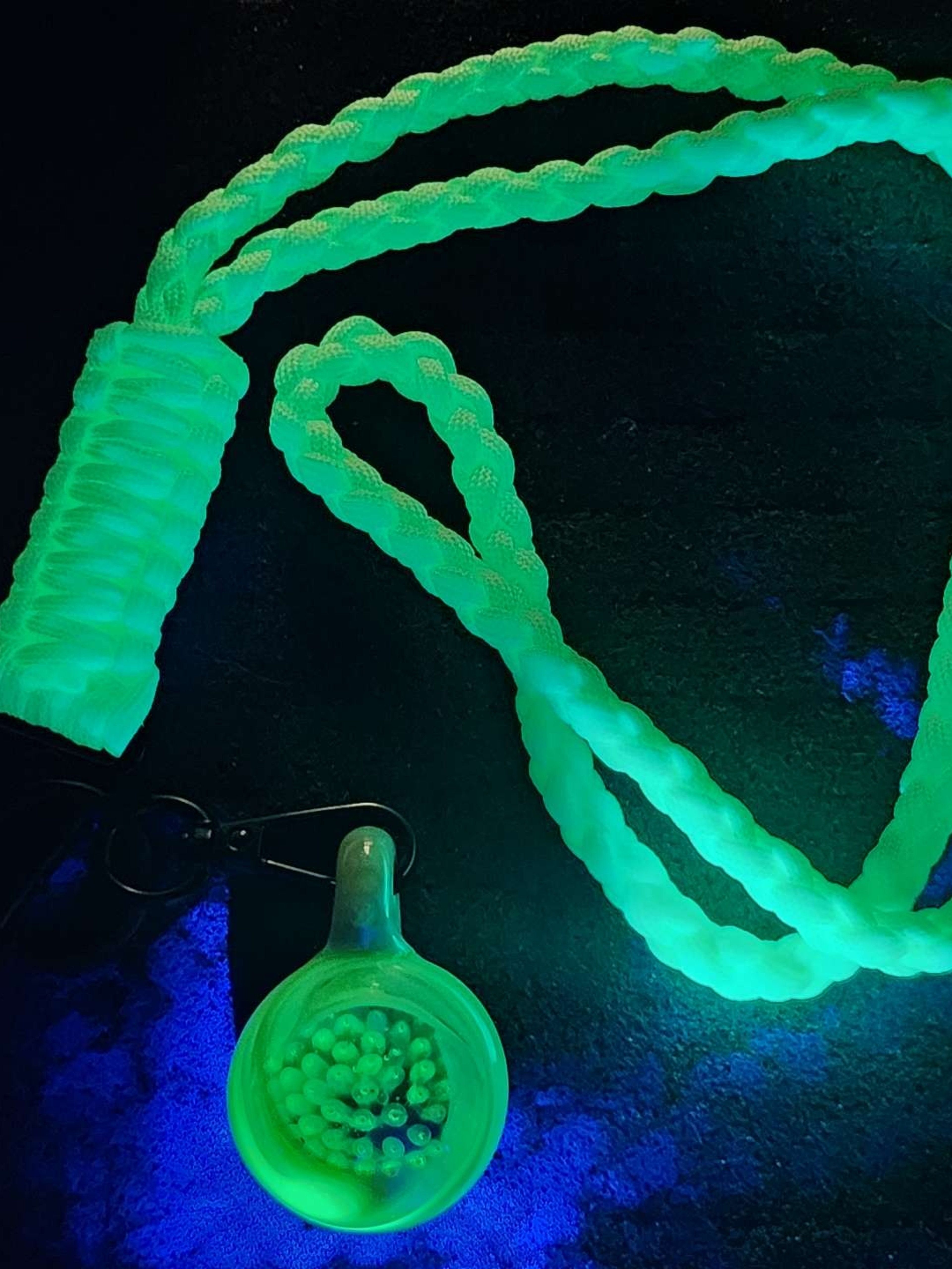 Preview pic of 1.5 inch illuminati uv pendant