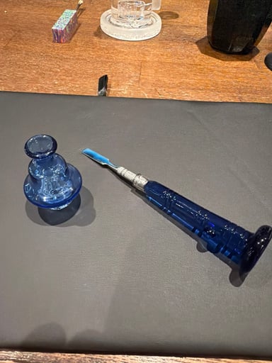 Preview pic of Glass dabber and spinner cap blue