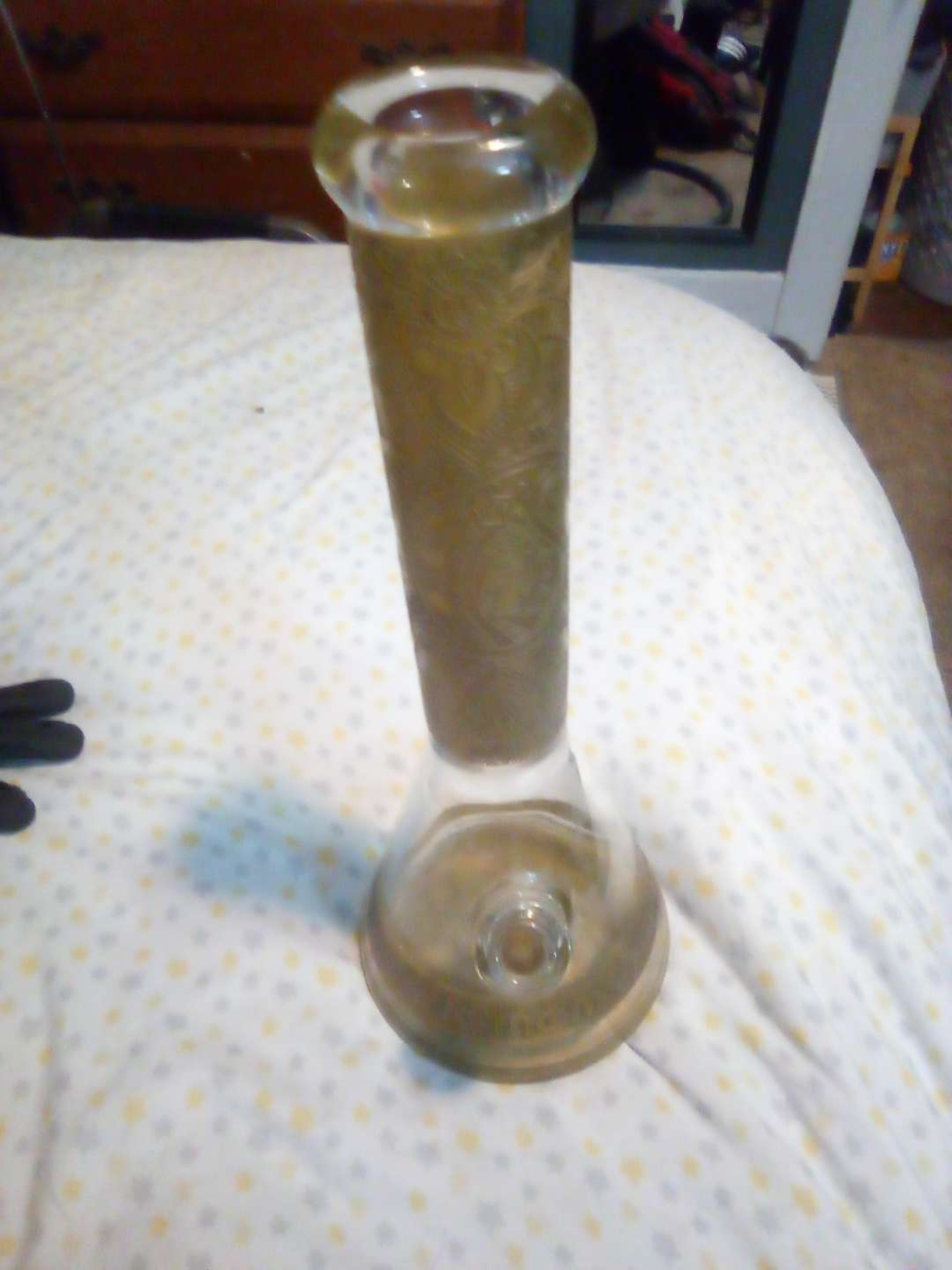 Preview pic of 16" Big Mom Glass Beaker Bong "Gold"