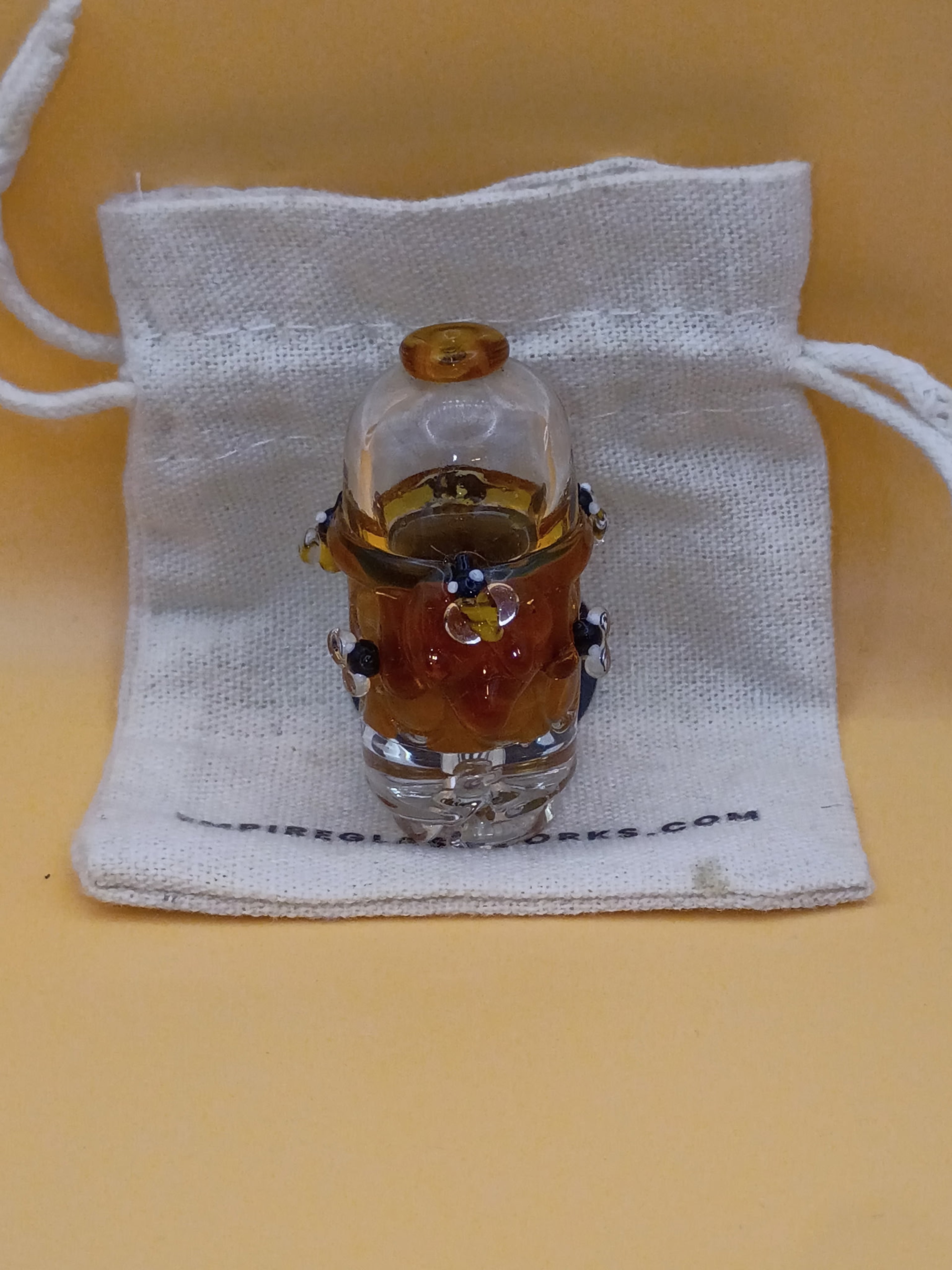 Preview pic of Empire Glassworks Puffco Pivot Glass Mouthpiece - Save the Bees