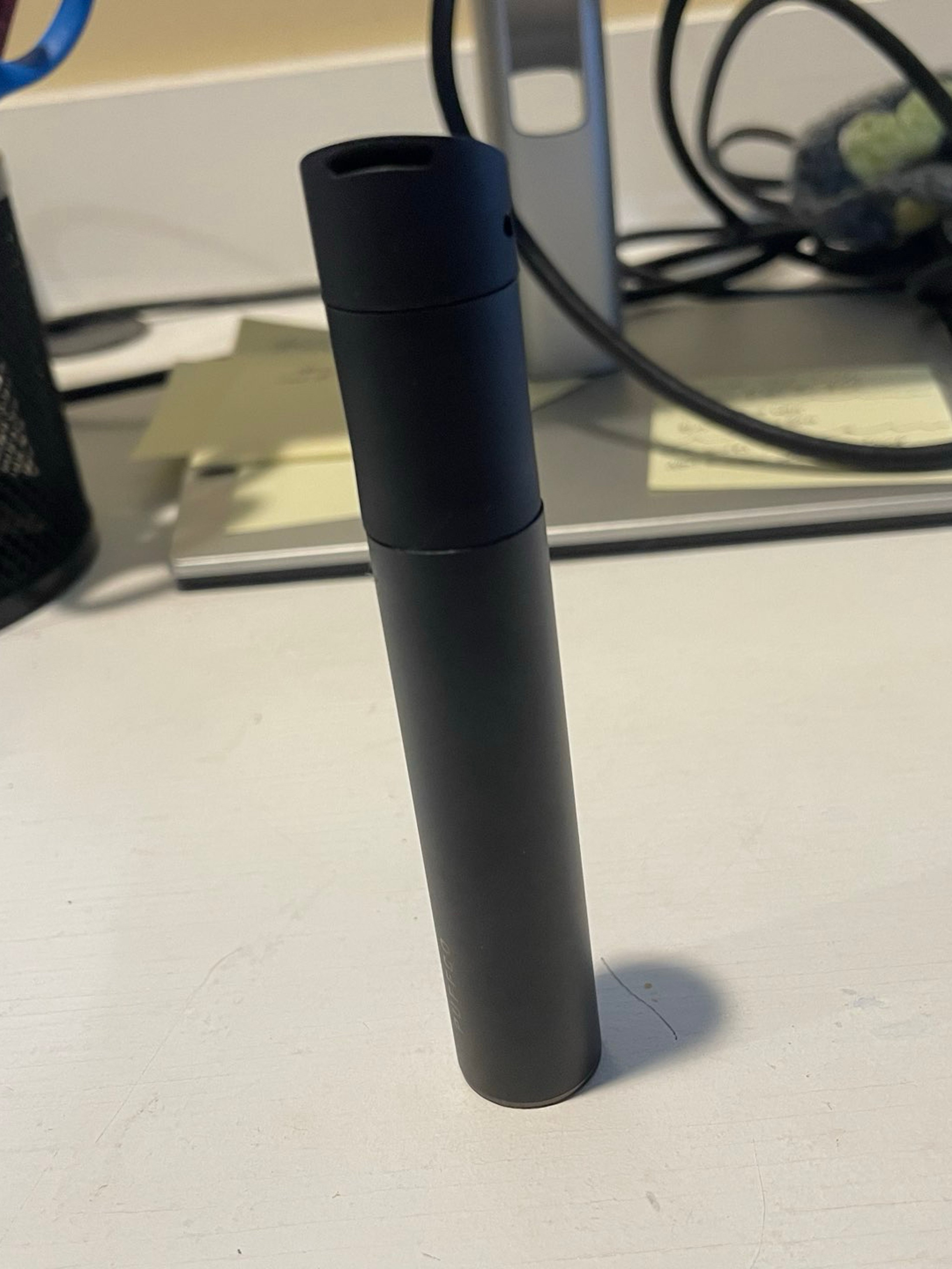 Preview pic of Puffco Pivot