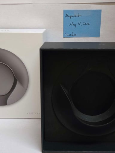 Preview pic of Puffco Charging Dock CIB