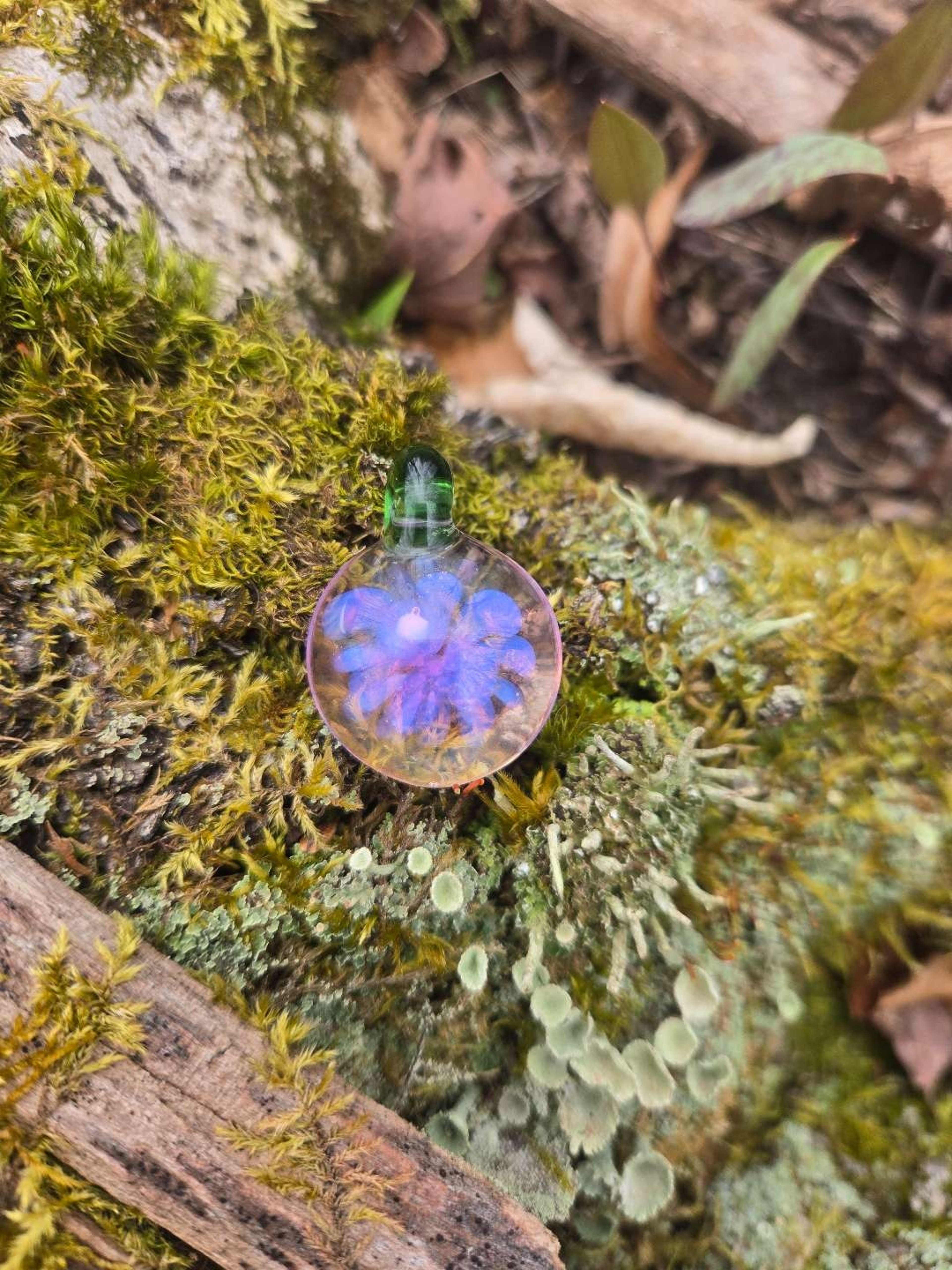 Preview pic of Telemagenta and Moonstone implosion Pendy