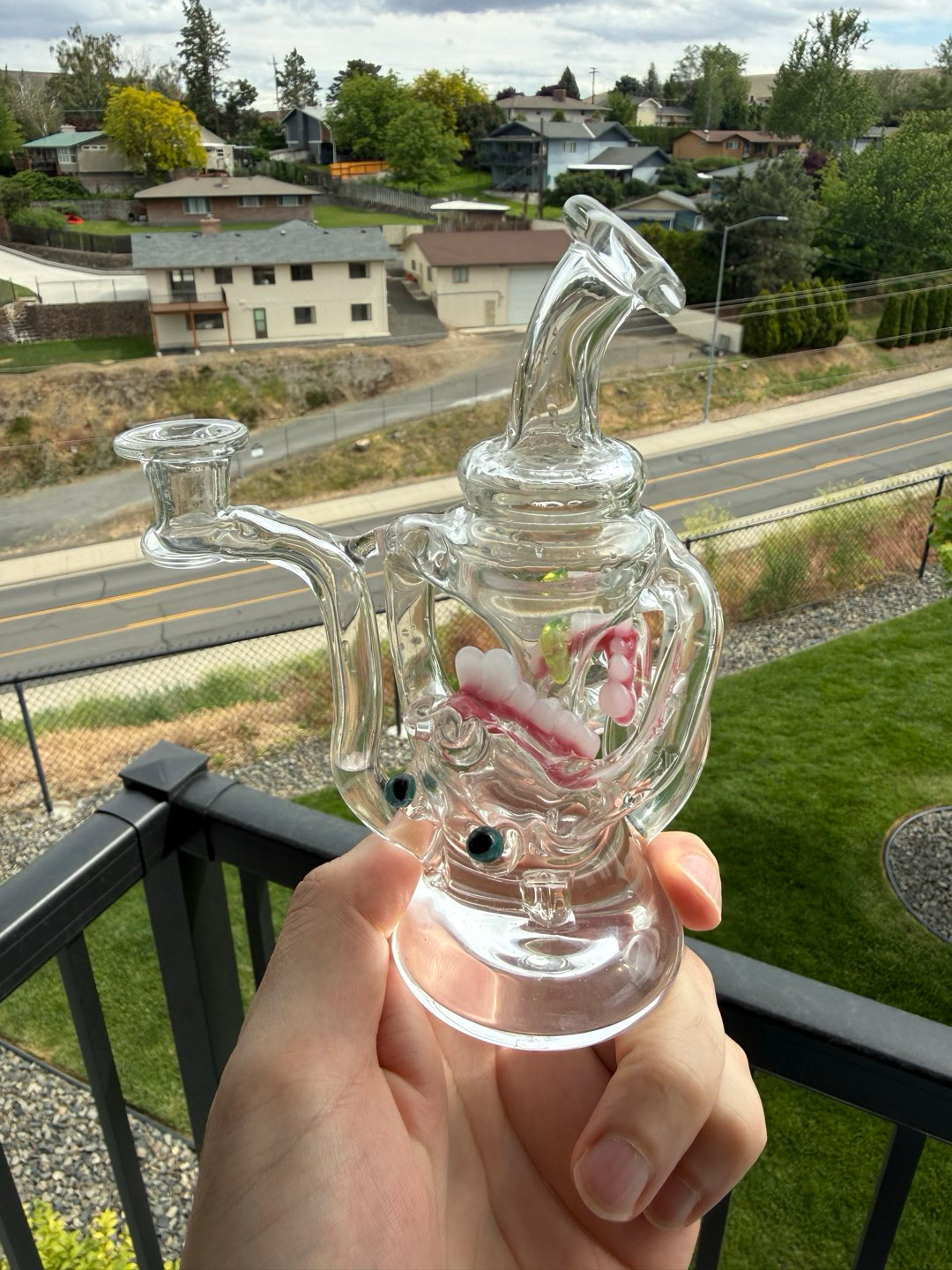 Preview pic of Tron Glass Eater Recycler
