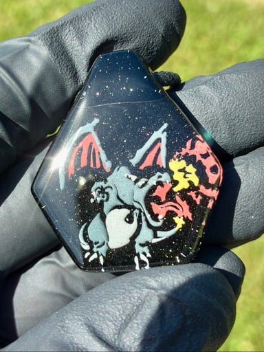 Preview pic of Pokemon Shiny Charizard pendant