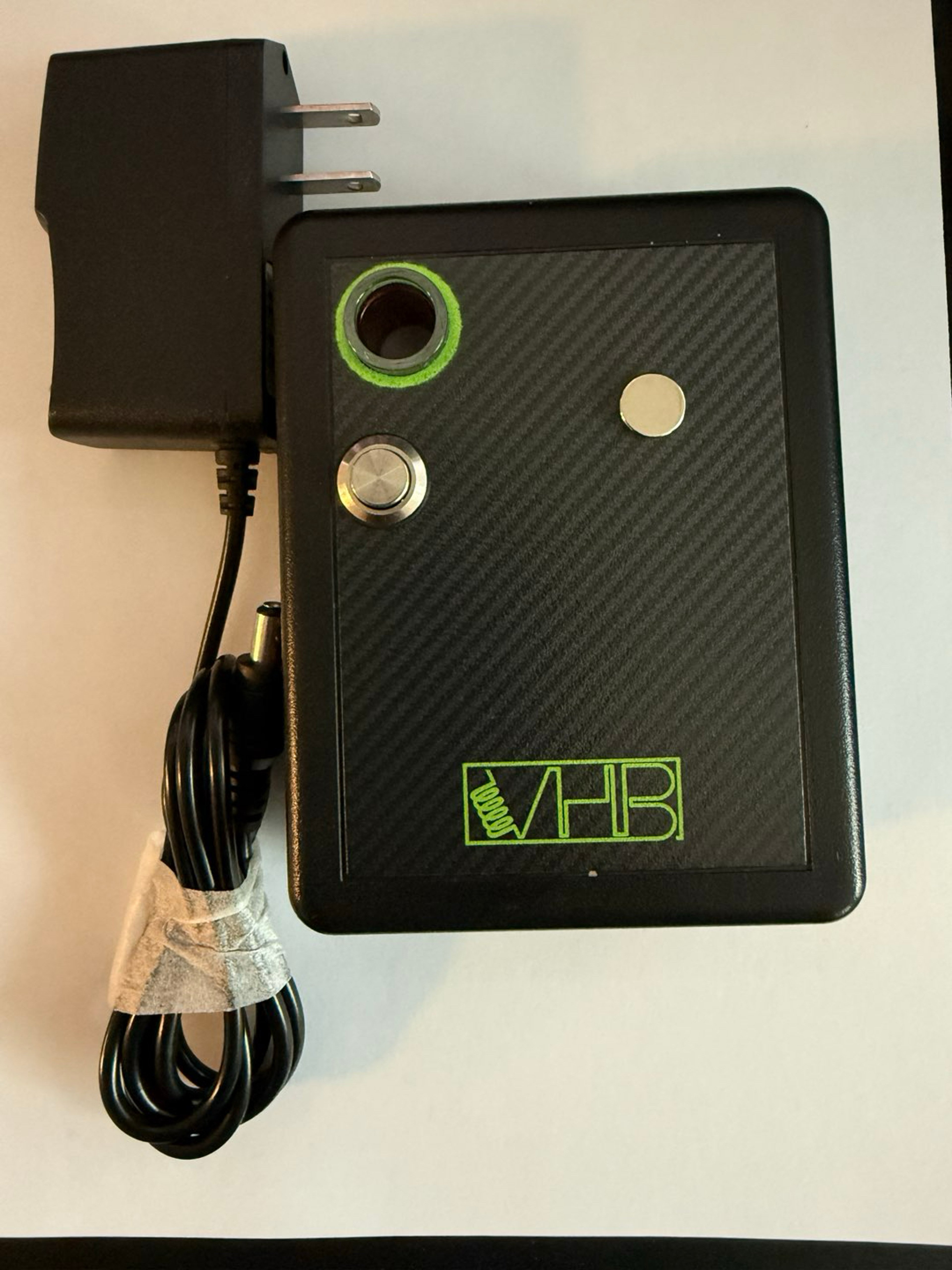 Preview pic of VHB (Vaphotbox) Carbon V1 Original Portable Induction Heater — DynaVap VapCap IH | Green Accents | Charger Included | Discontinued