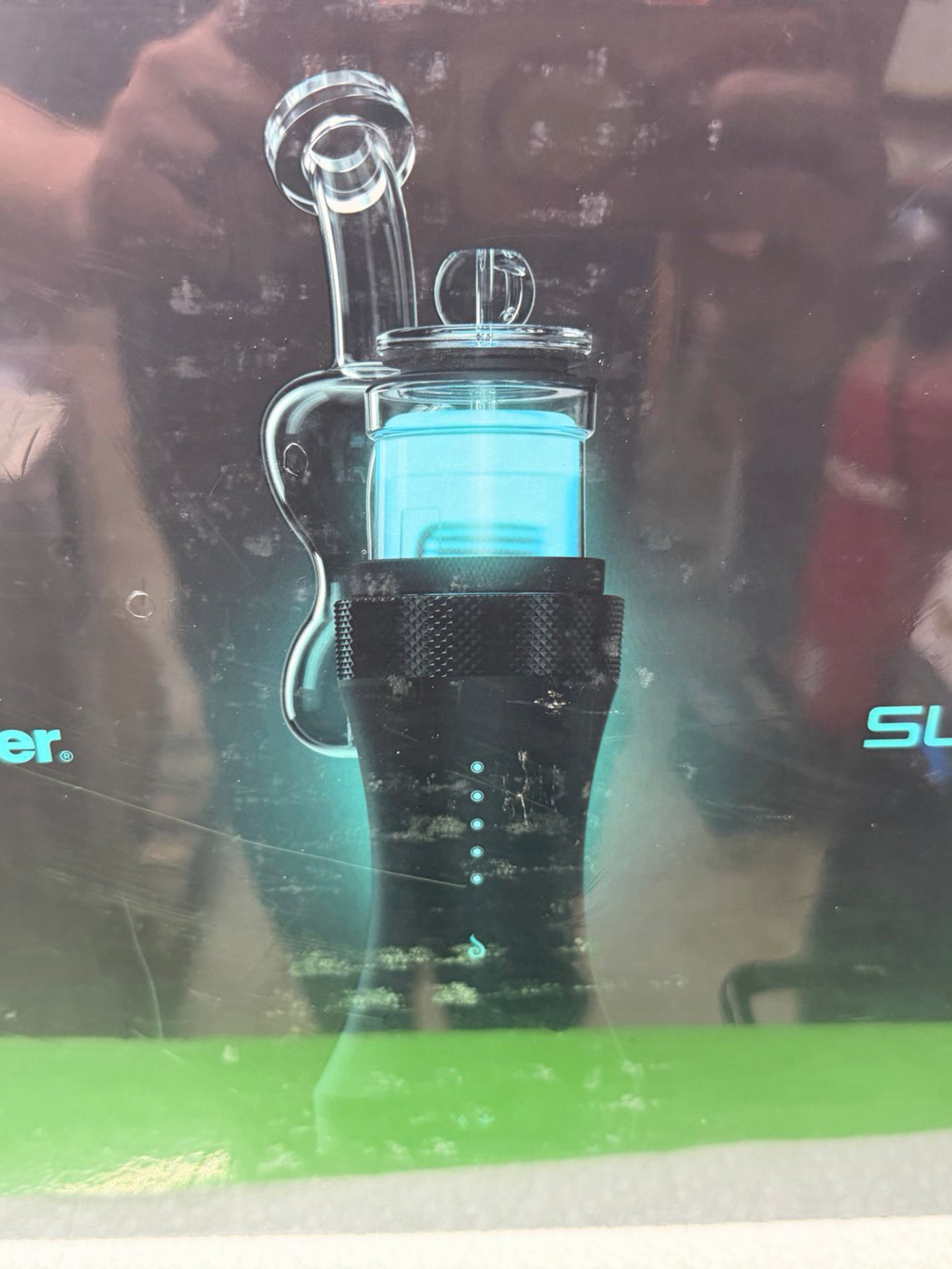 Preview pic of Brand New Dr Dabber Switch with extra aftermarket glass