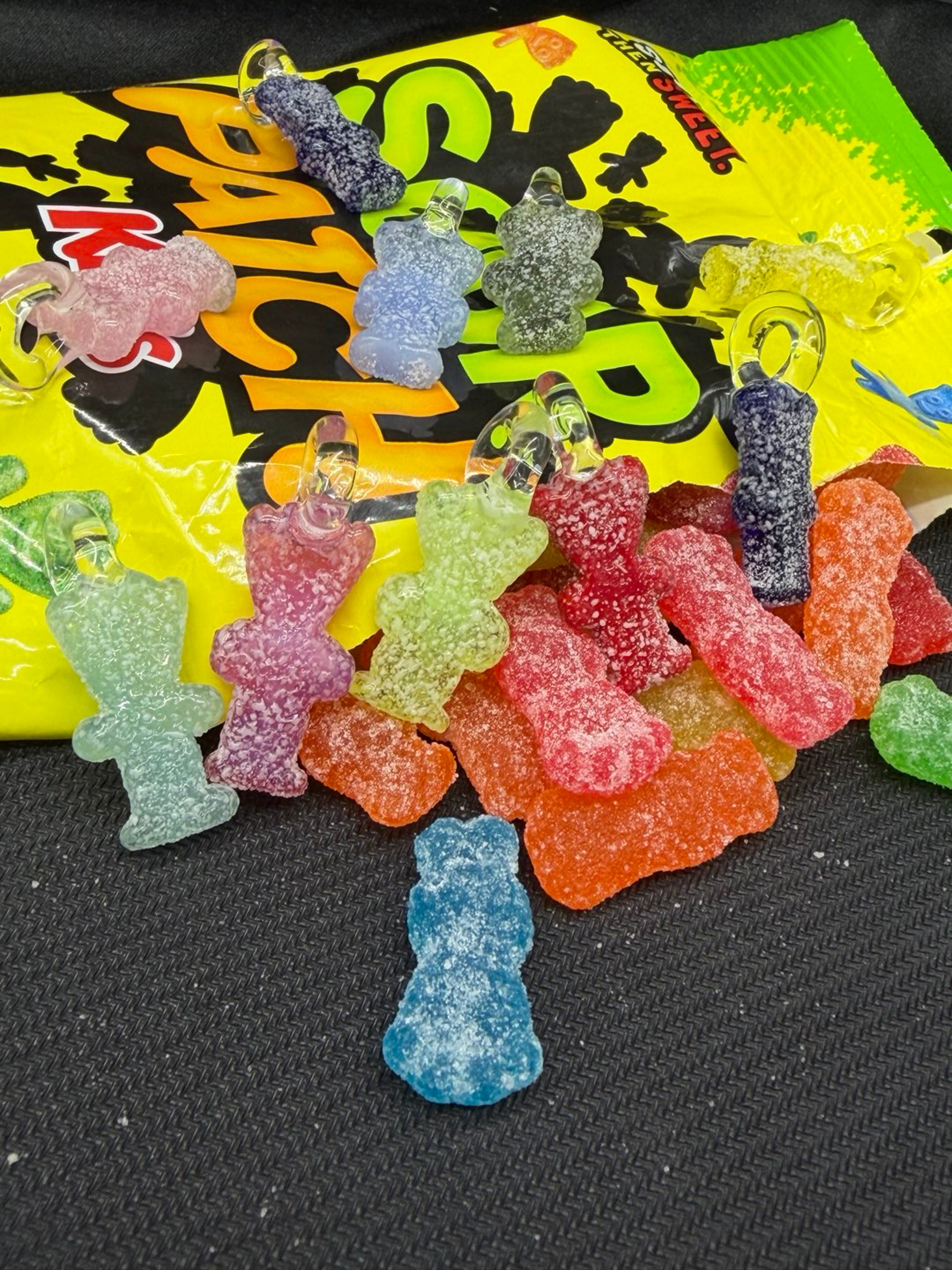 Preview pic of Sour pendants made by Emperial glass