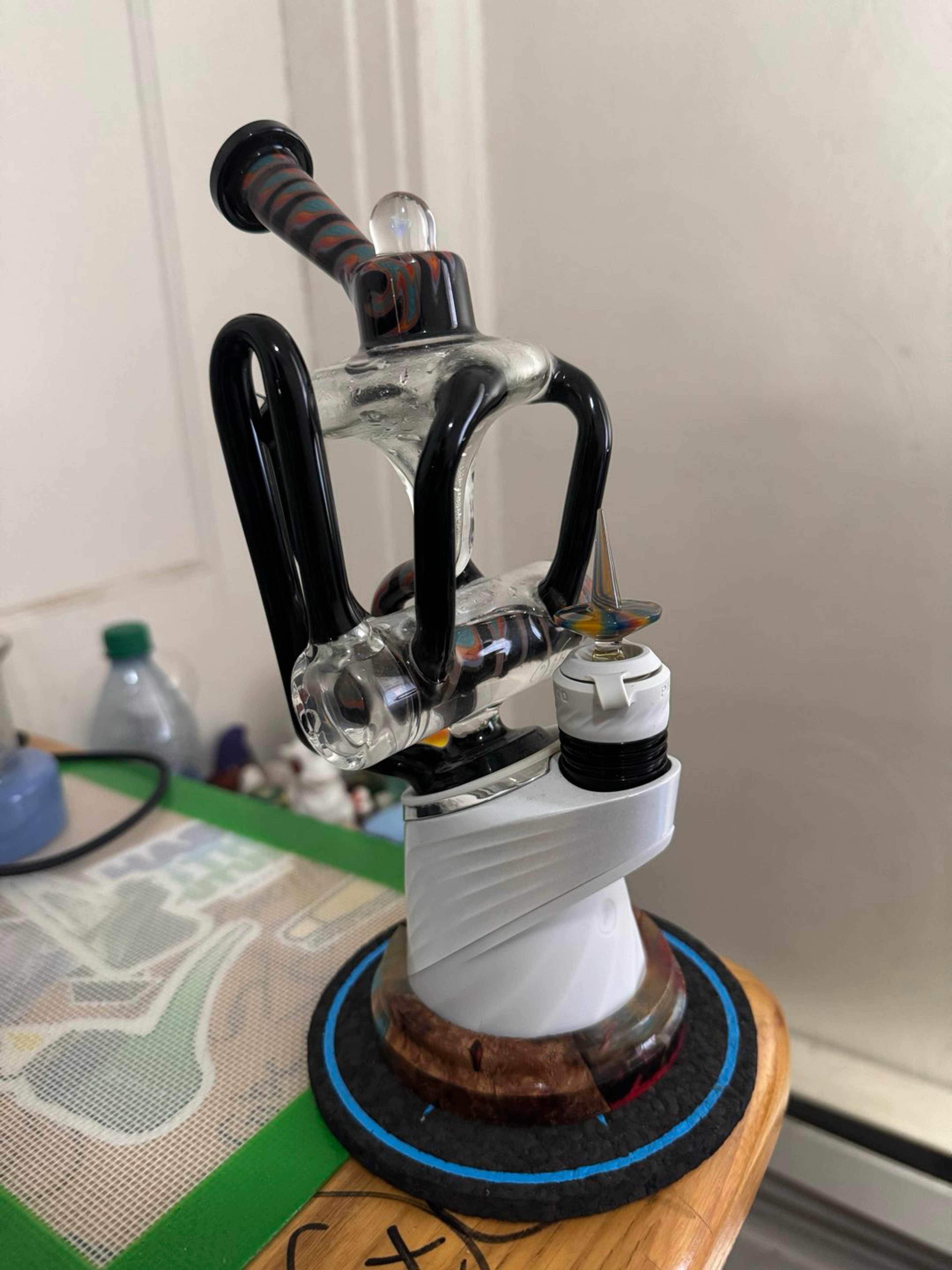 VIP glass quad uptake builds image 0