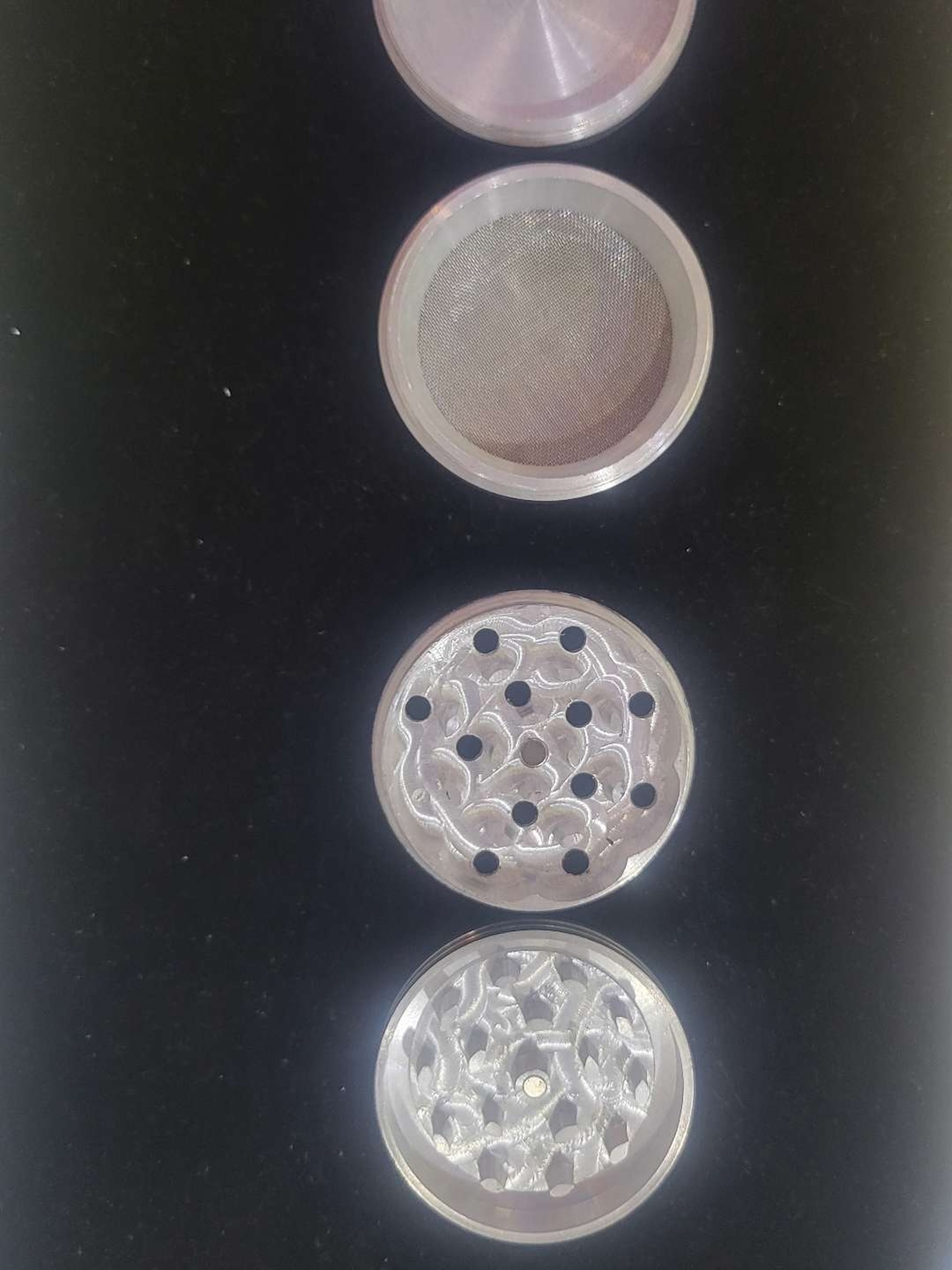 Preview pic of 2.25 inch grinder