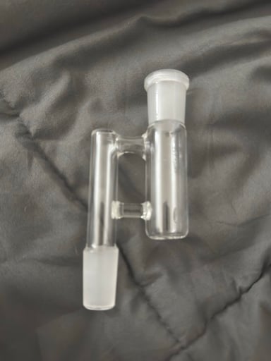 Preview pic of Two 14mm Dry Ash Catch! Brand New! Trusted Seller! Same Day Shipping!