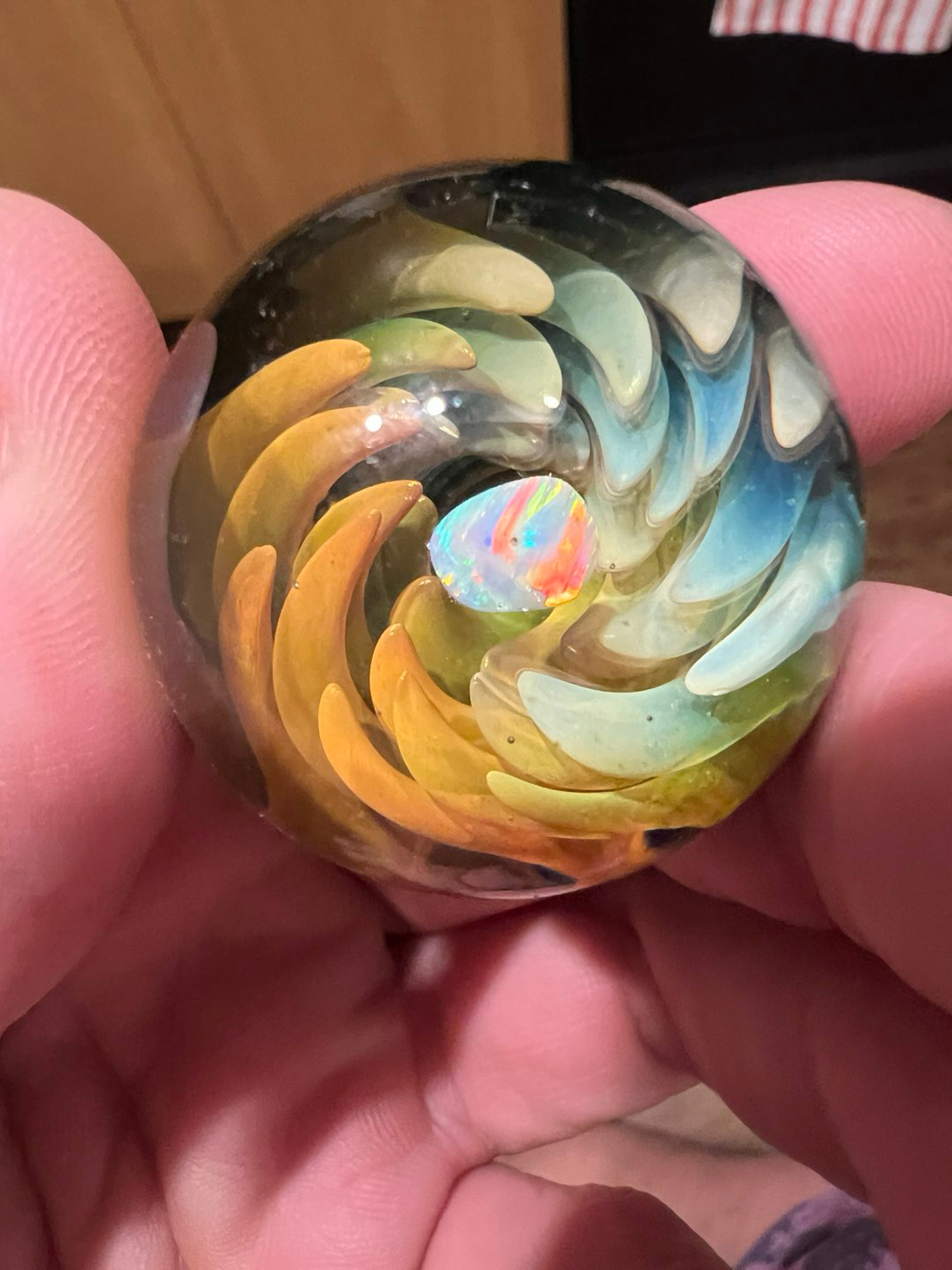 Preview pic of Scoz fumed/dotstack opal marble