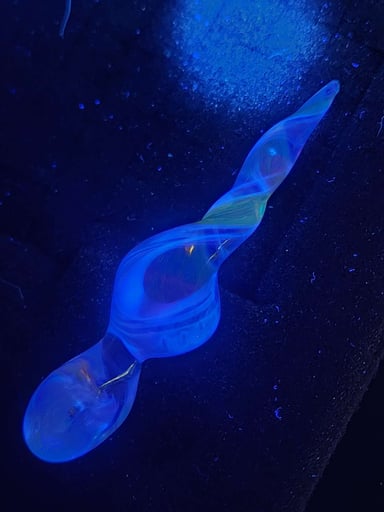 Preview pic of BLUE ICE SICKLE PENDY
