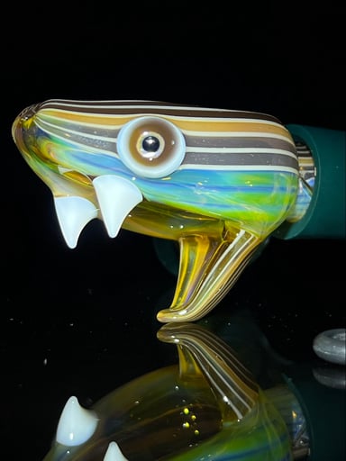 Preview pic of Niko Cray snake head pivot top