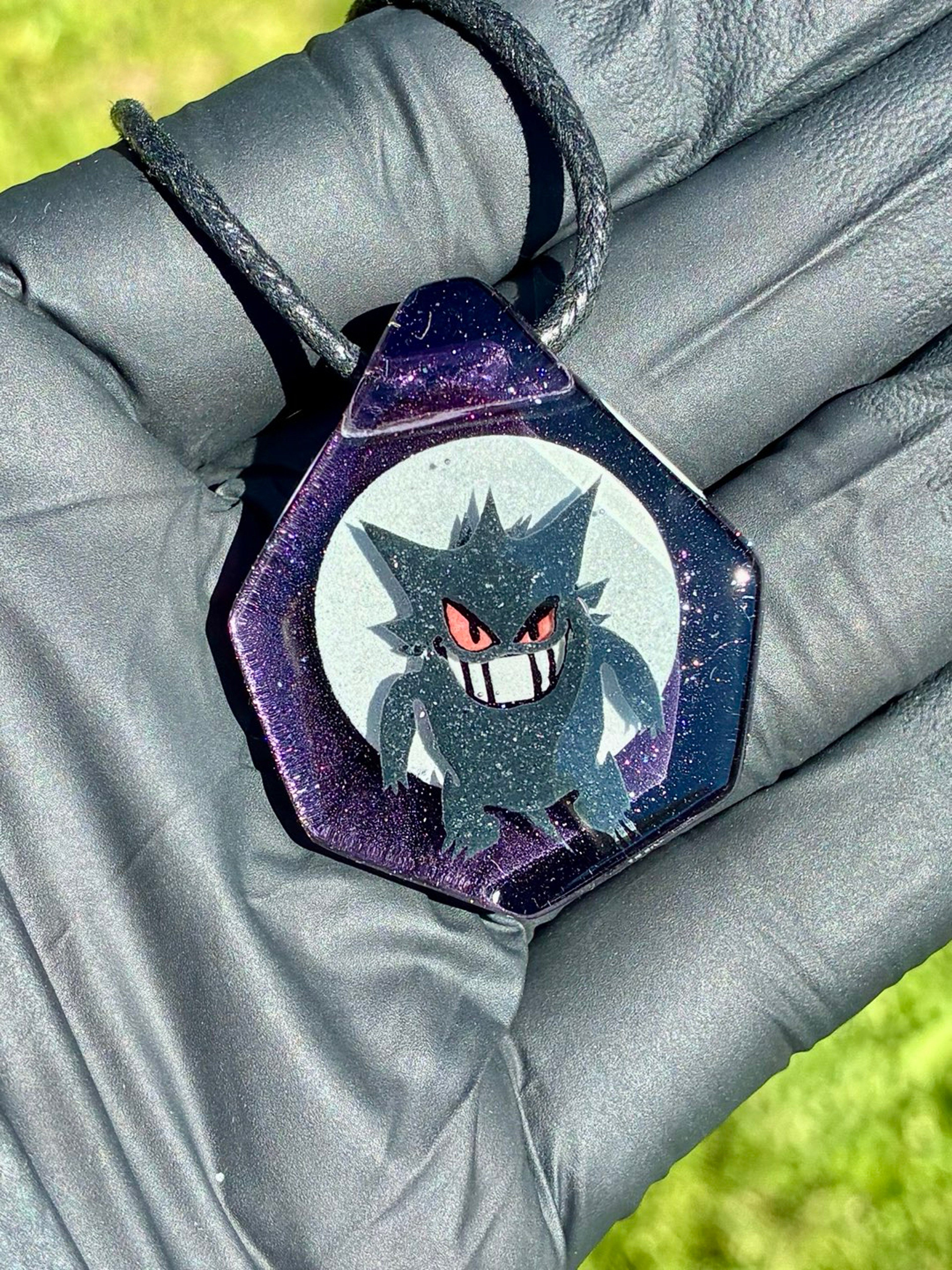 Preview pic of Pokemon Gengar pendant