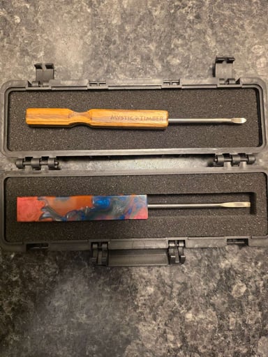 Preview pic of Dunkin meds and mystic timber dab tools