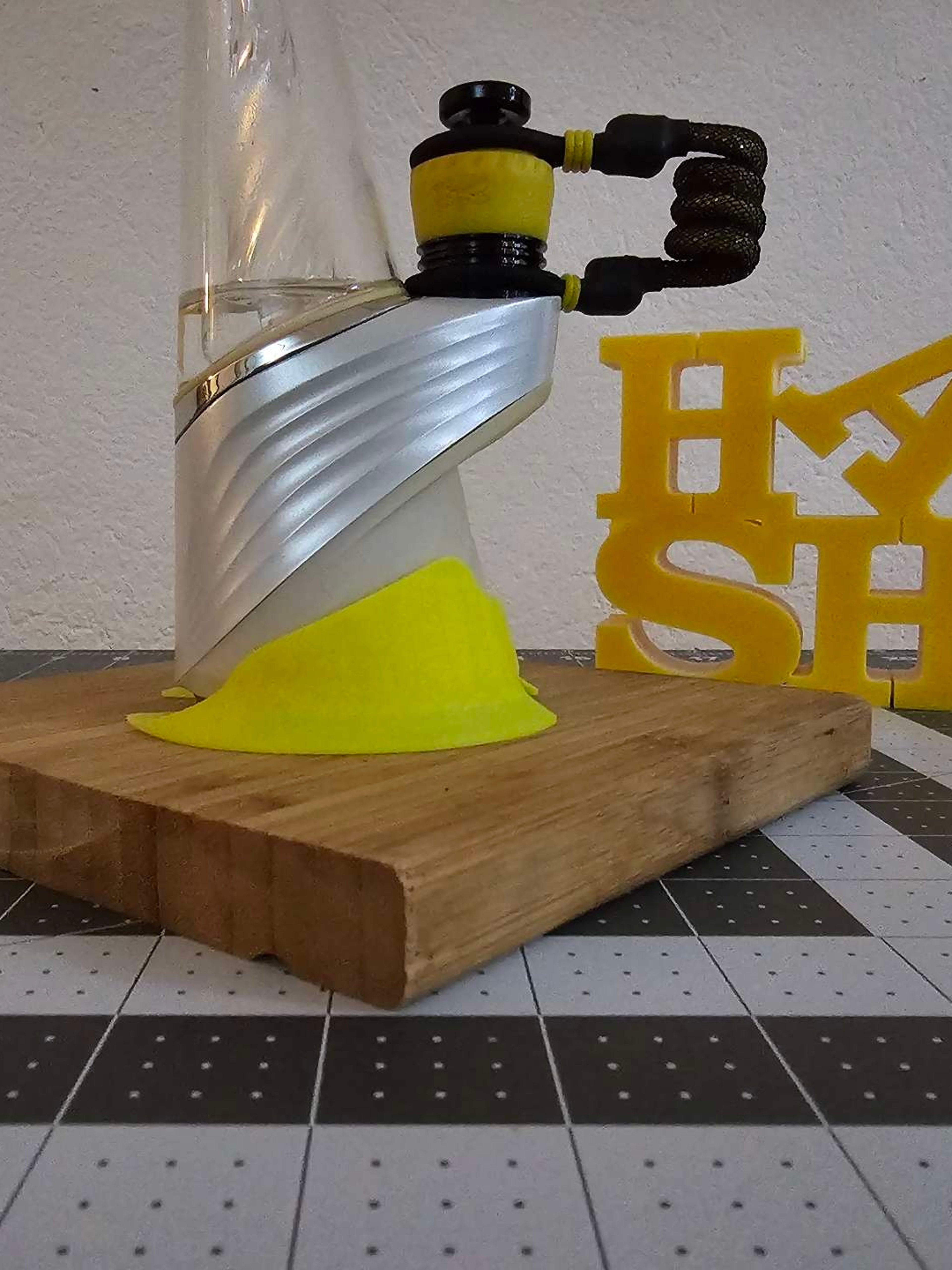 Preview pic of Puffco Peak Pro Anti Tip Base
