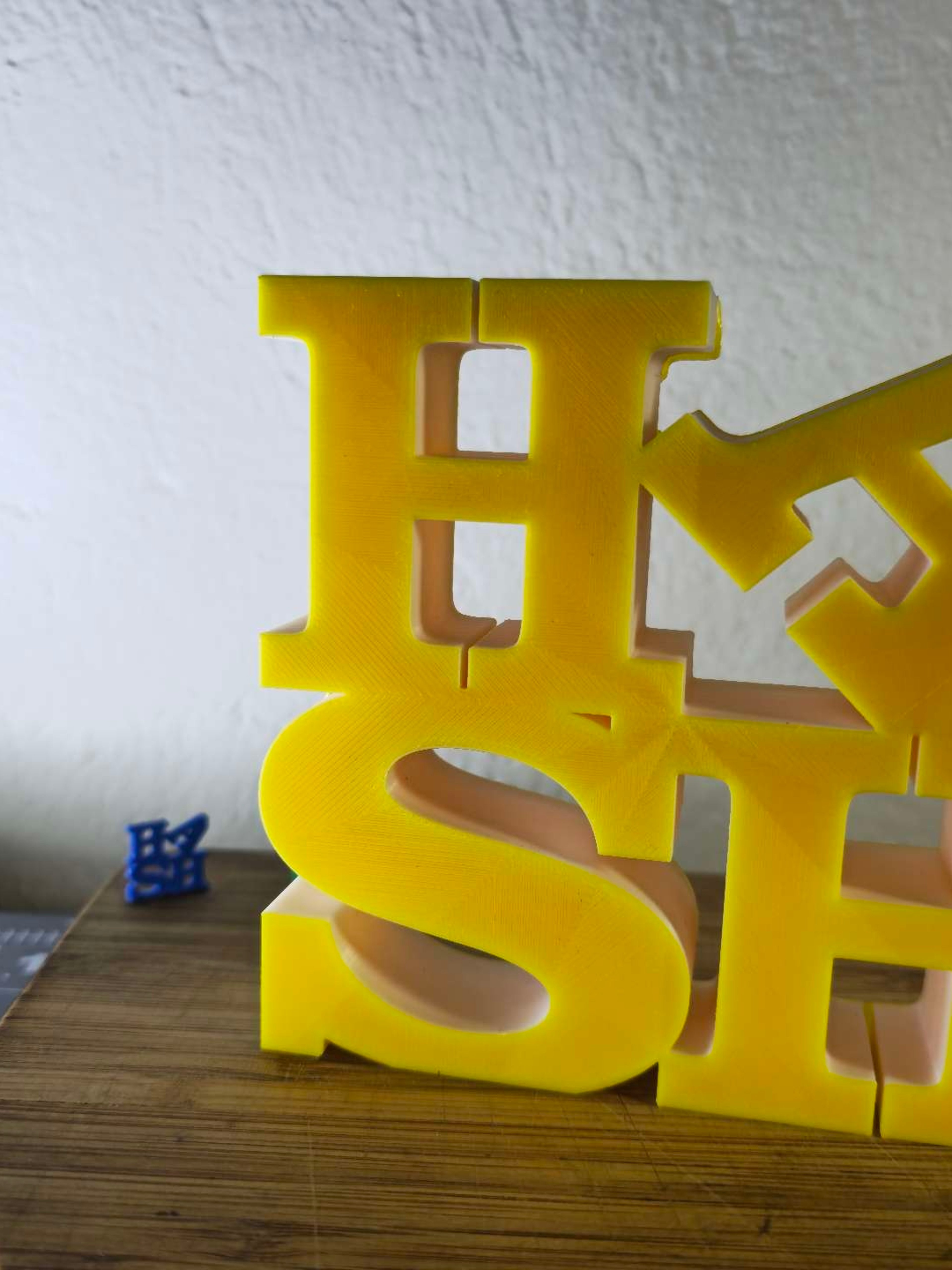 Preview pic of Hash Desk Display