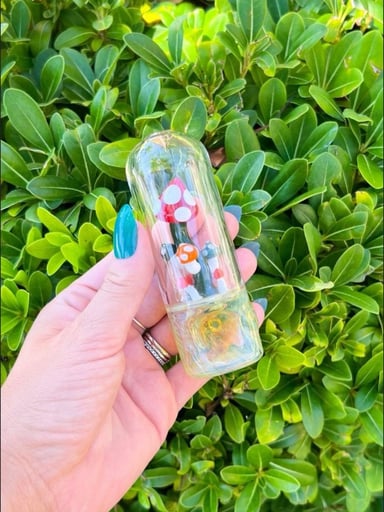 Preview pic of Yellow Fumed Mushroom Hand Pipe