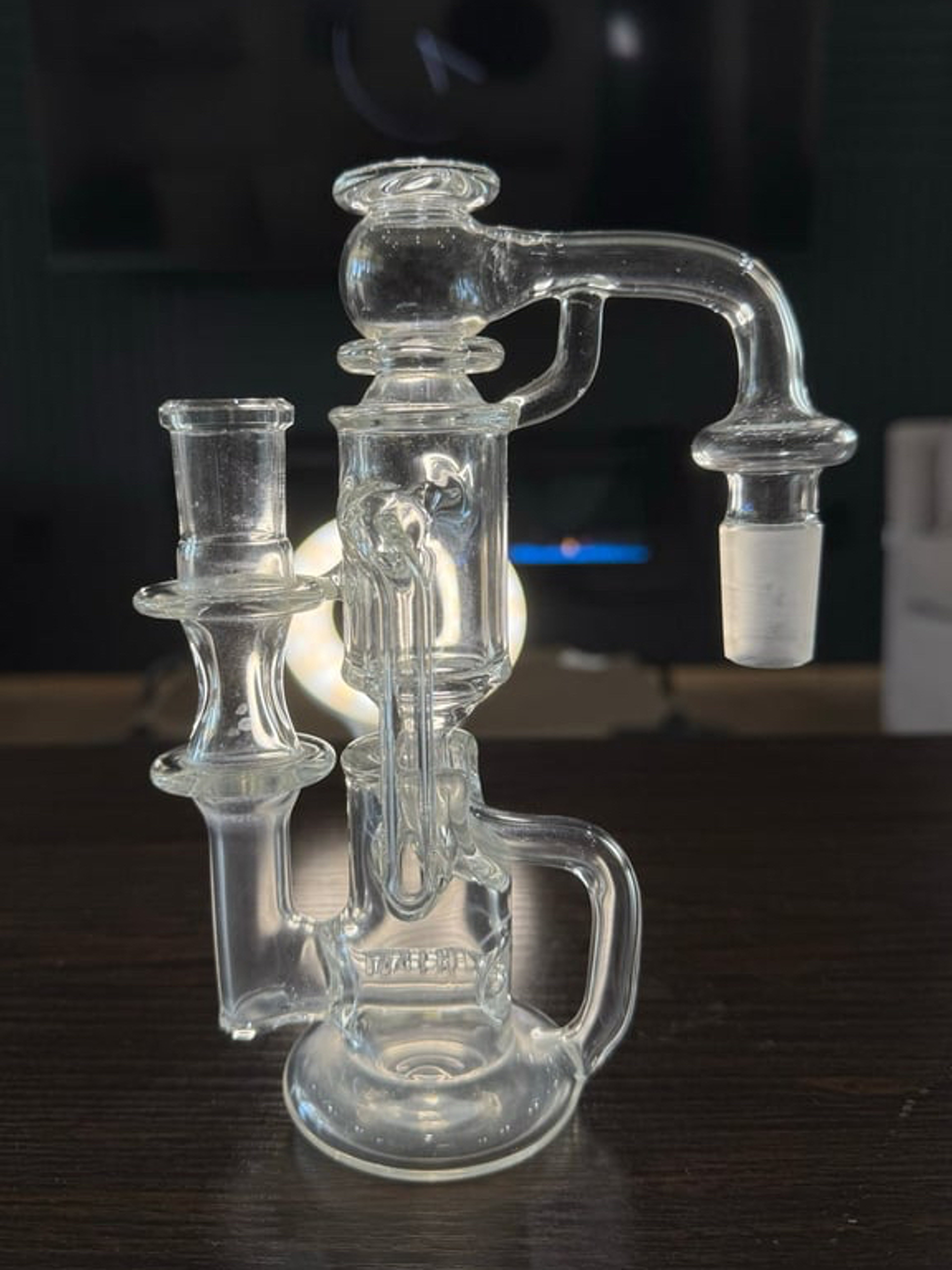 Preview pic of Ryedeyer 18mm Recycler Ash Catcher w/ J Hook