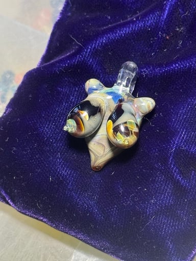 Preview pic of Double AmbPurp Halfie Babe