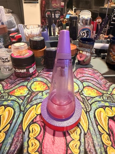 Preview pic of Puffco traveling glass
